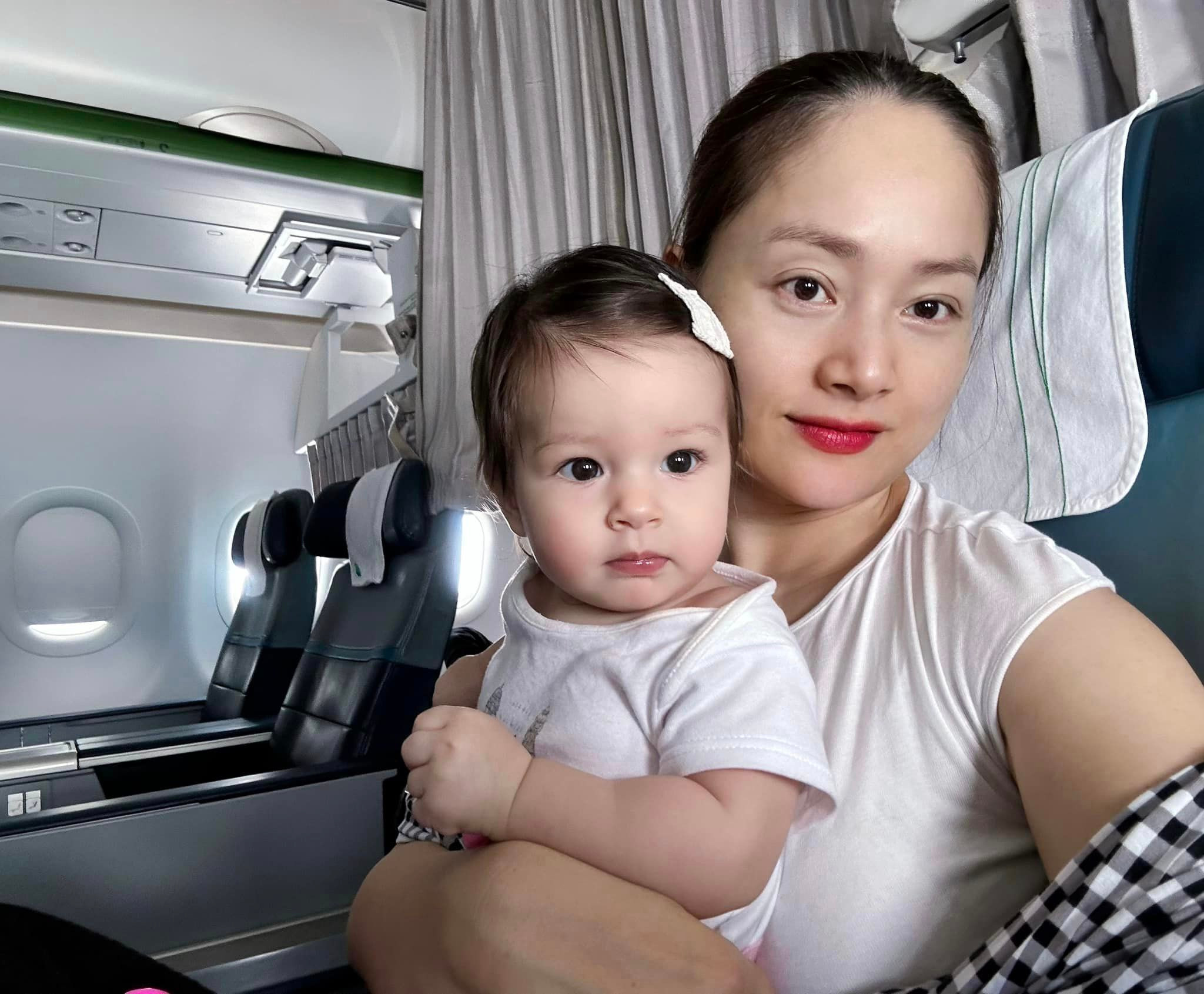 Sao Việt 13/11:Thuý Hạnh gợi cảm, vợ chồng Cường Đô la giản dị - 10