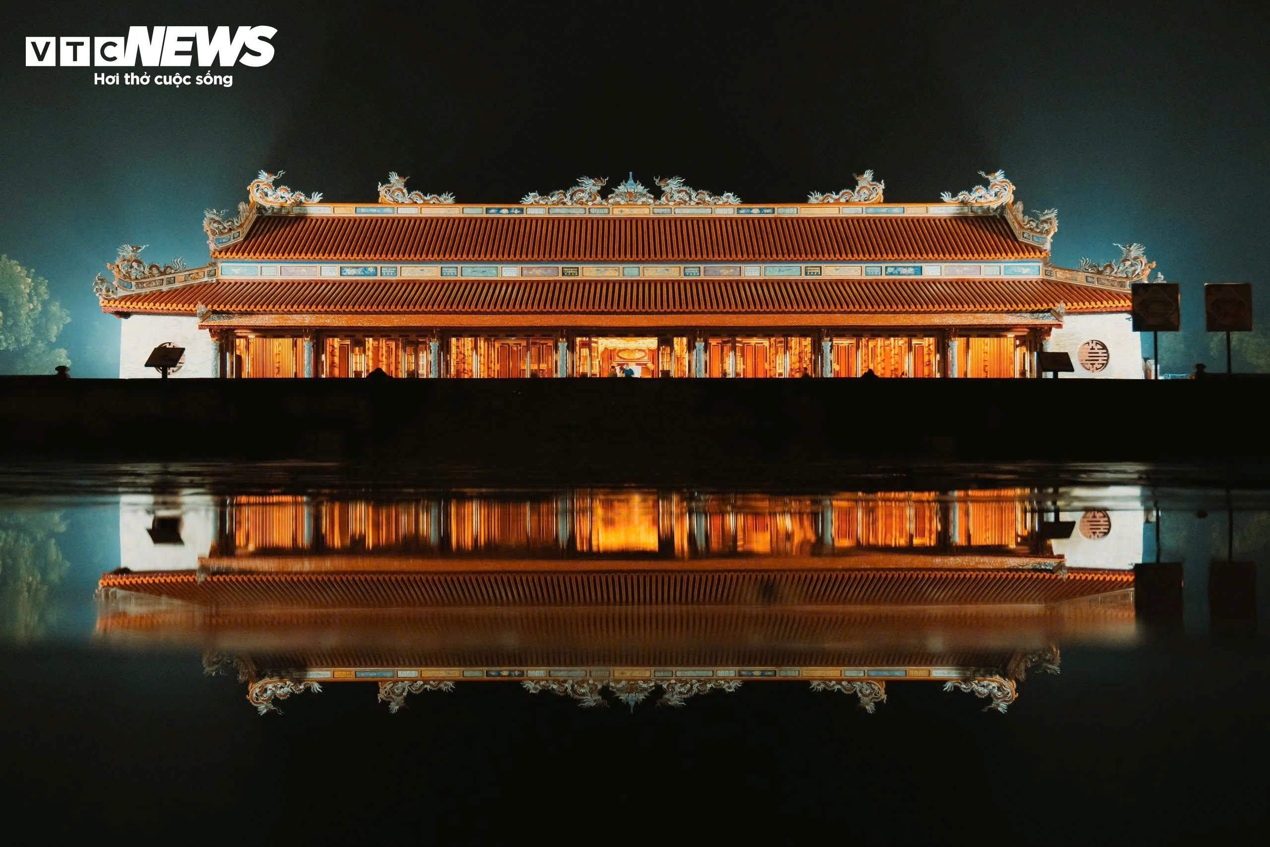 Choáng ngợp diện mạo mới nơi 13 vua triều Nguyễn đăng quang - 1