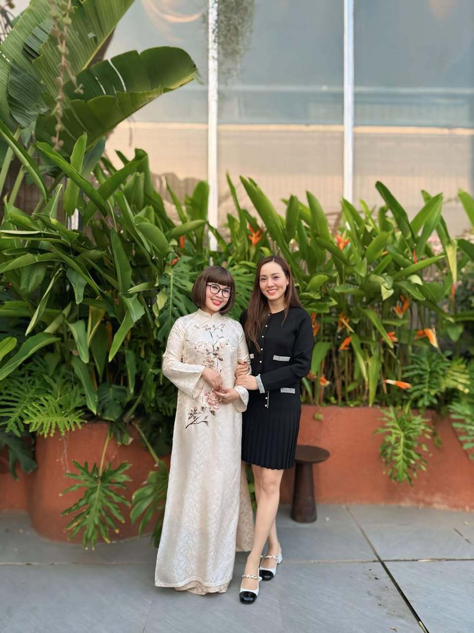 Sao Việt 2/12: Hoa hậu Thiên Ân tốt nghiệp, Cường Đô La tổ chức sinh nhật cho vợ - 11