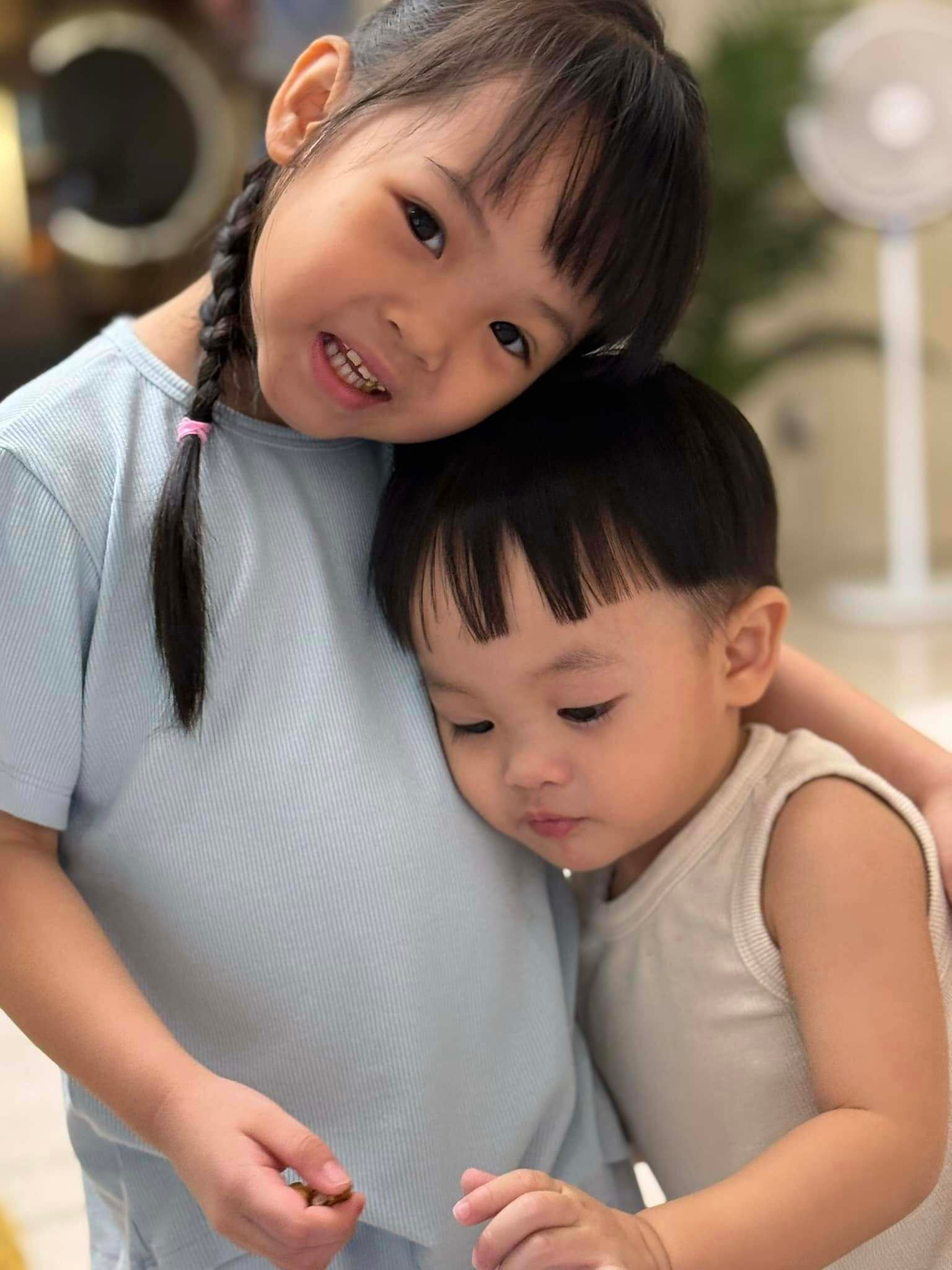 Sao Việt 4/12: Trường Giang chăm con ốm, Lan Phương ngày càng gợi cảm - 12