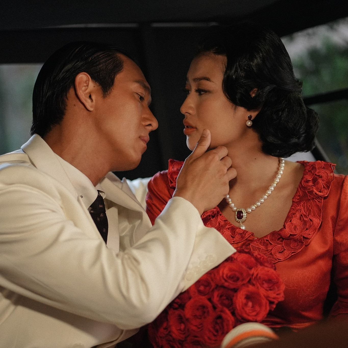 Hoa hậu Thiên Ân: Sau 2 năm đăng quang, tôi không còn áp lực 'cơm áo gạo tiền' - 4