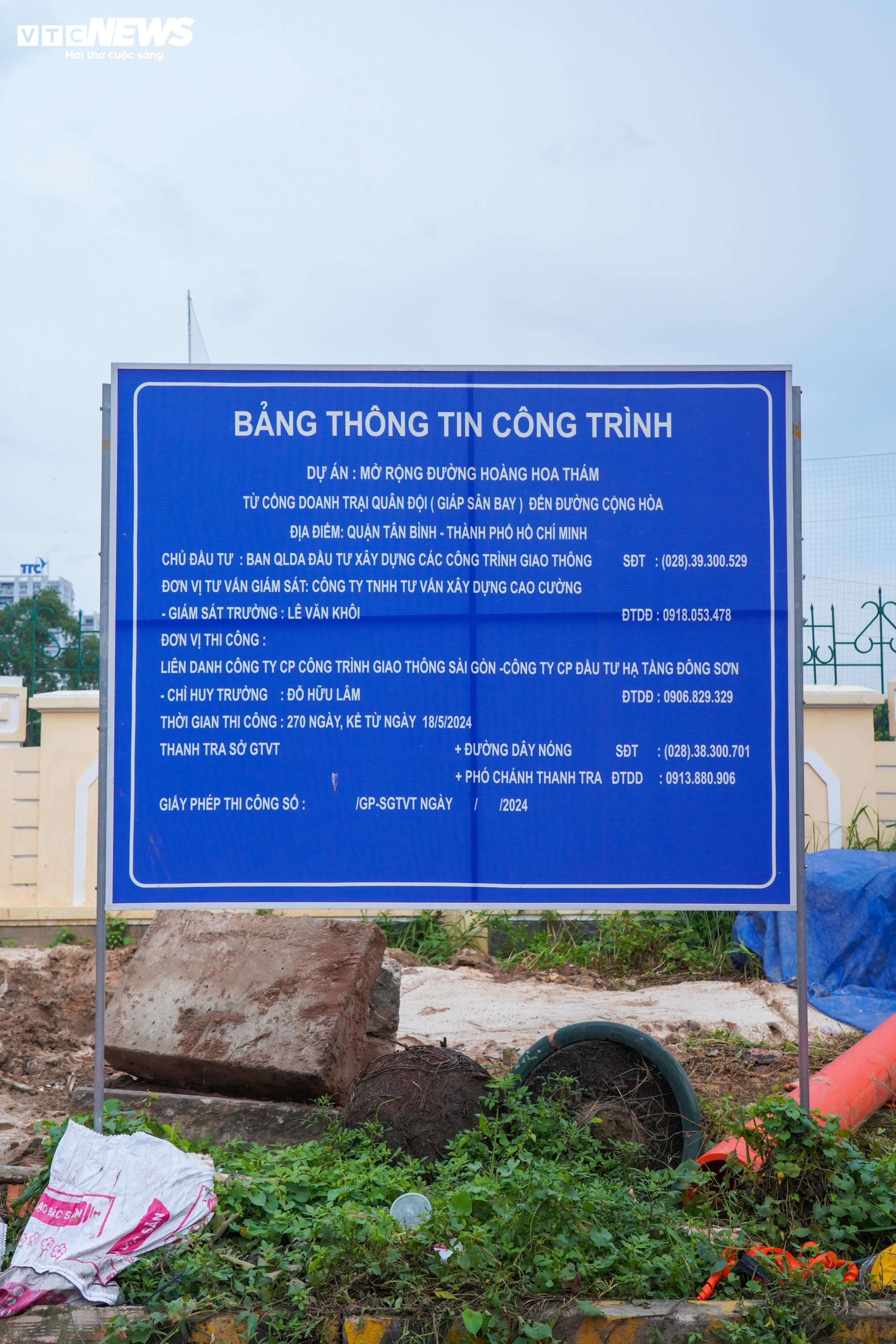 Sắp hết hạn thi công, dự án đường nối vào sân bay Tân Sơn Nhất vẫn ngổn ngang - 3