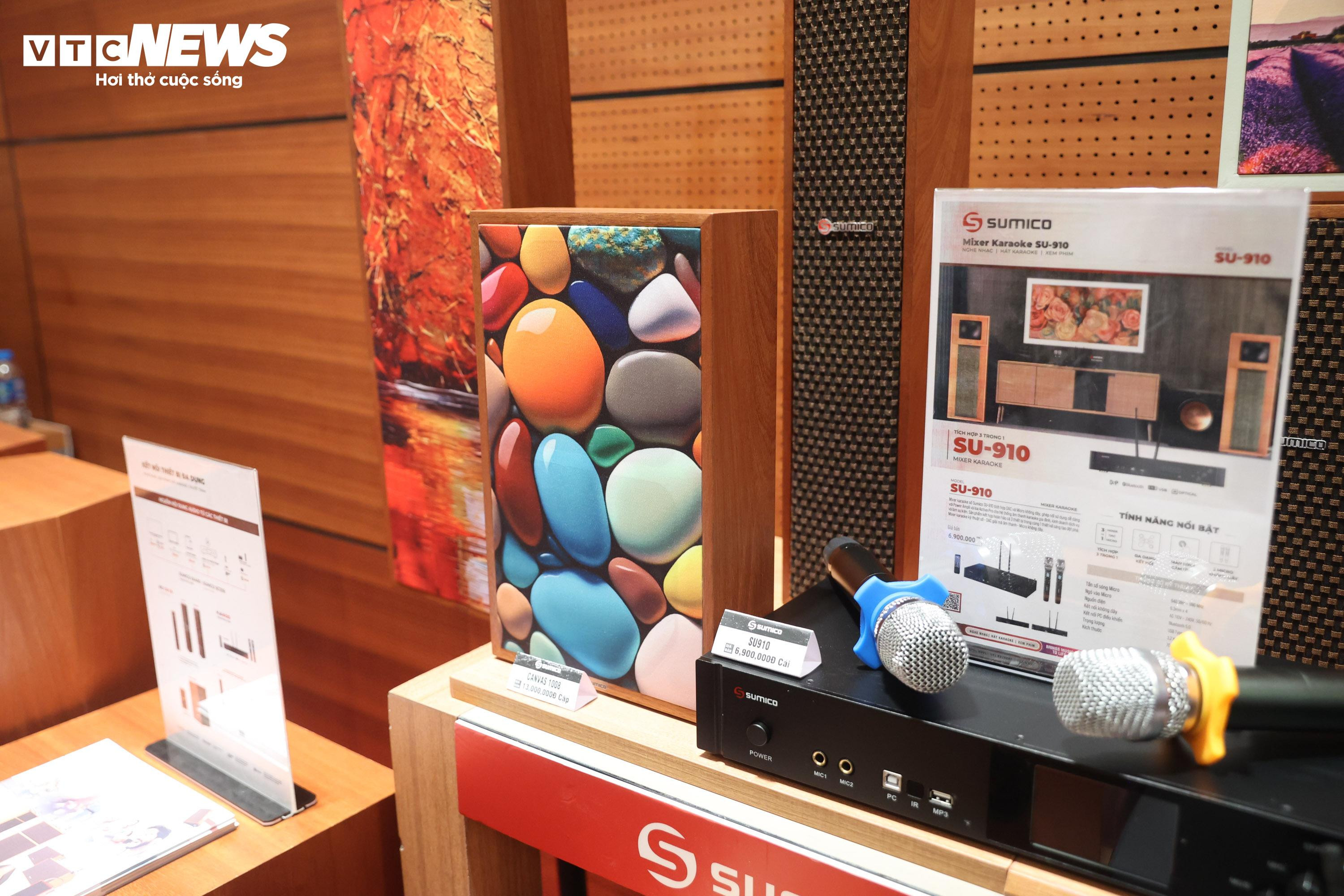 Người Hà Nội trải nghiệm hệ thống nghe nhìn giá tiền tỷ - 12