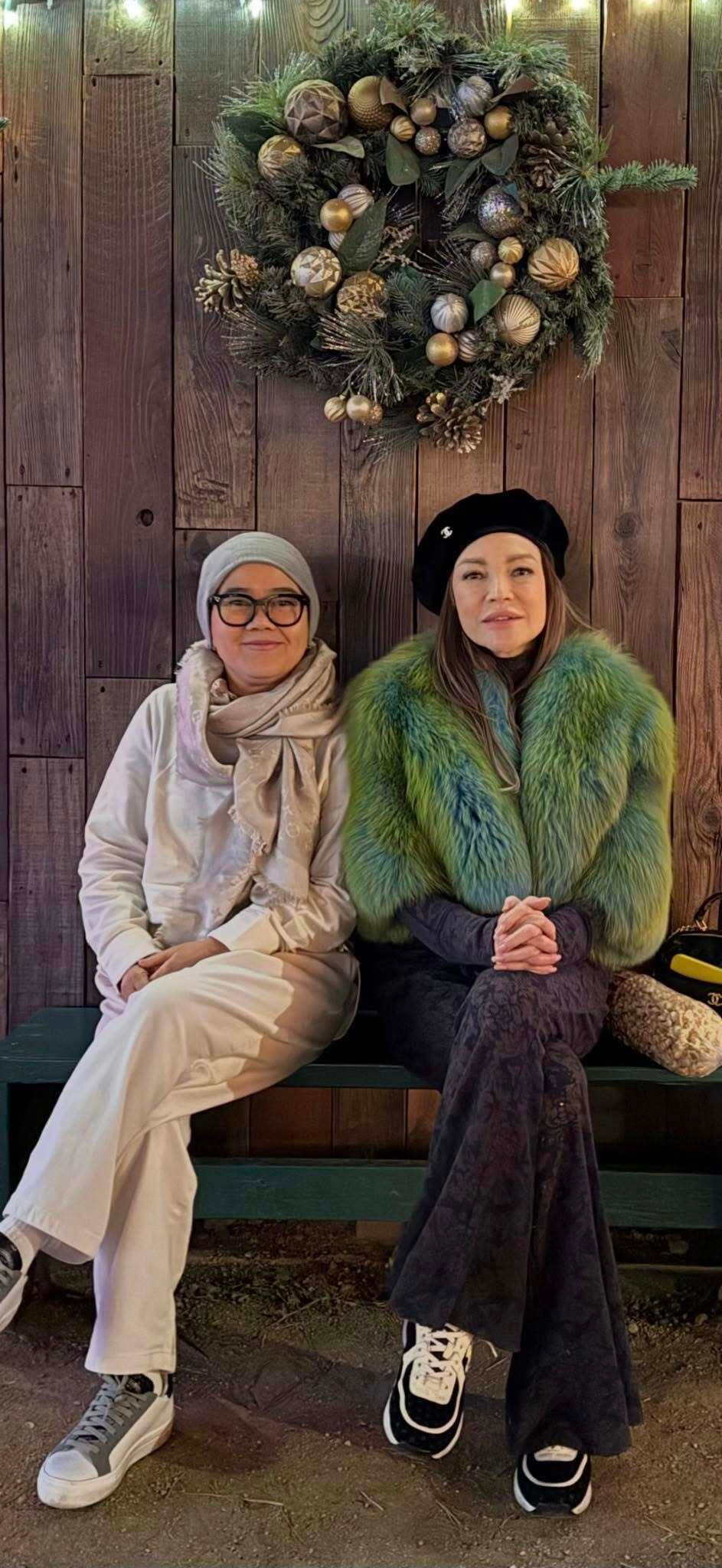 Sao Việt 16/12: Thanh Lam khoe ảnh thời trẻ, Thanh Hà tình tứ bên bạn đời - 5