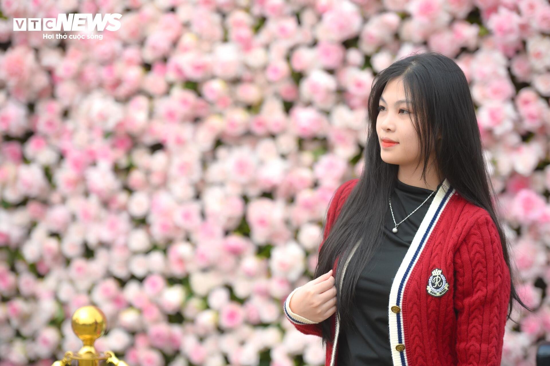 Lễ hội hoa lớn nhất miền Bắc quy tụ hơn 200 tấn hoa tươi - 12