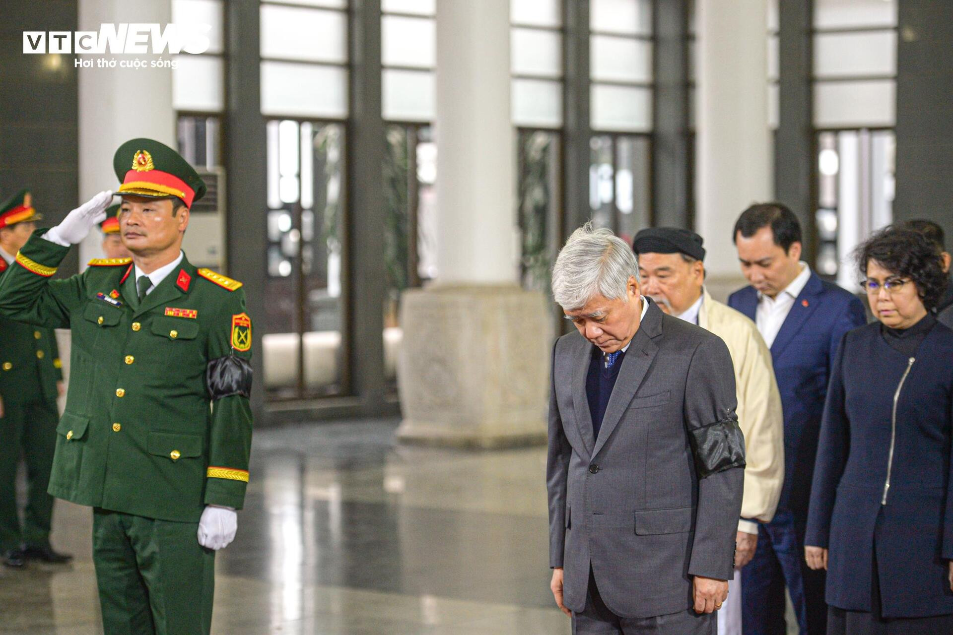 Cử hành trọng thể lễ tang Đại tướng Nguyễn Quyết - 16