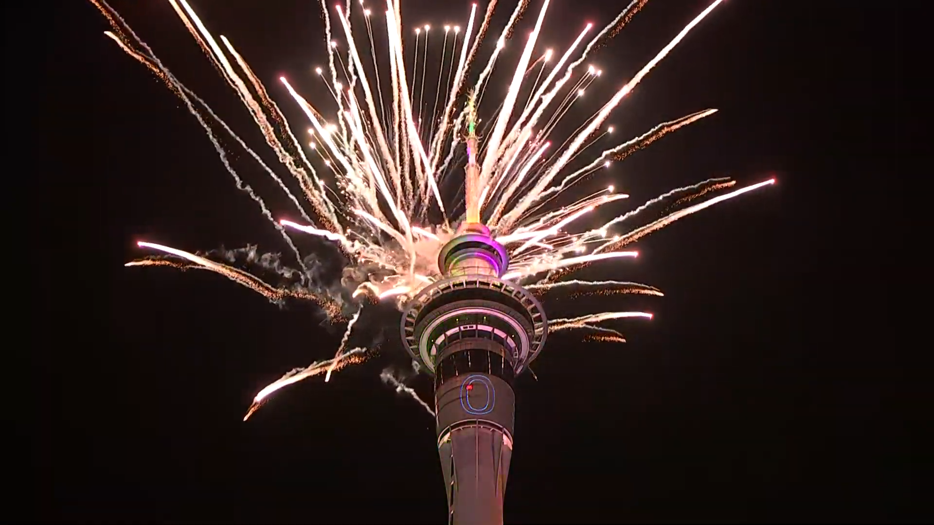 Mãn nhãn bữa tiệc sắc màu chào năm mới 2025 khắp thế giới - 1