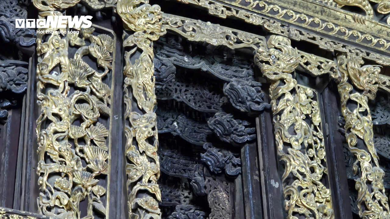 Chiêm ngưỡng bức cửa võng 'độc nhất vô nhị' ở đình Thổ Hà, Bắc Giang - 10