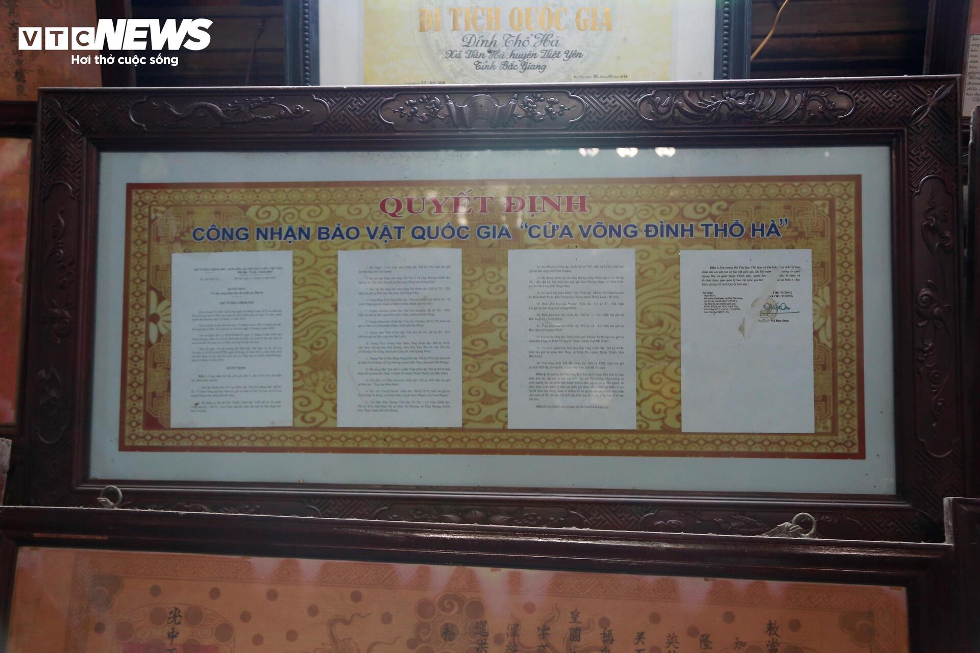 Chiêm ngưỡng bức cửa võng 'độc nhất vô nhị' ở đình Thổ Hà, Bắc Giang - 13