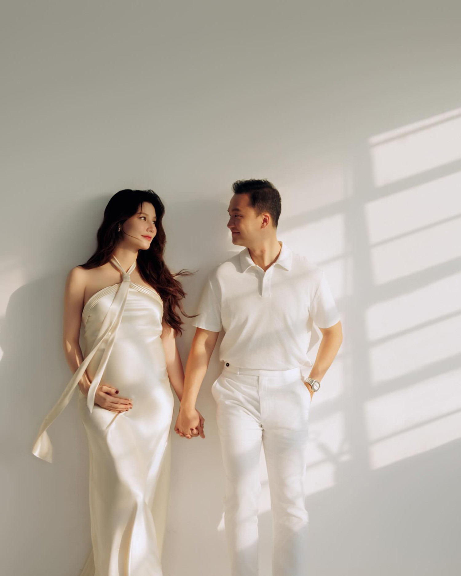 Sao Việt 18/1: Nhật Kim Anh sinh con gái, Cường Đô La được vợ nhổ tóc bạc - 14