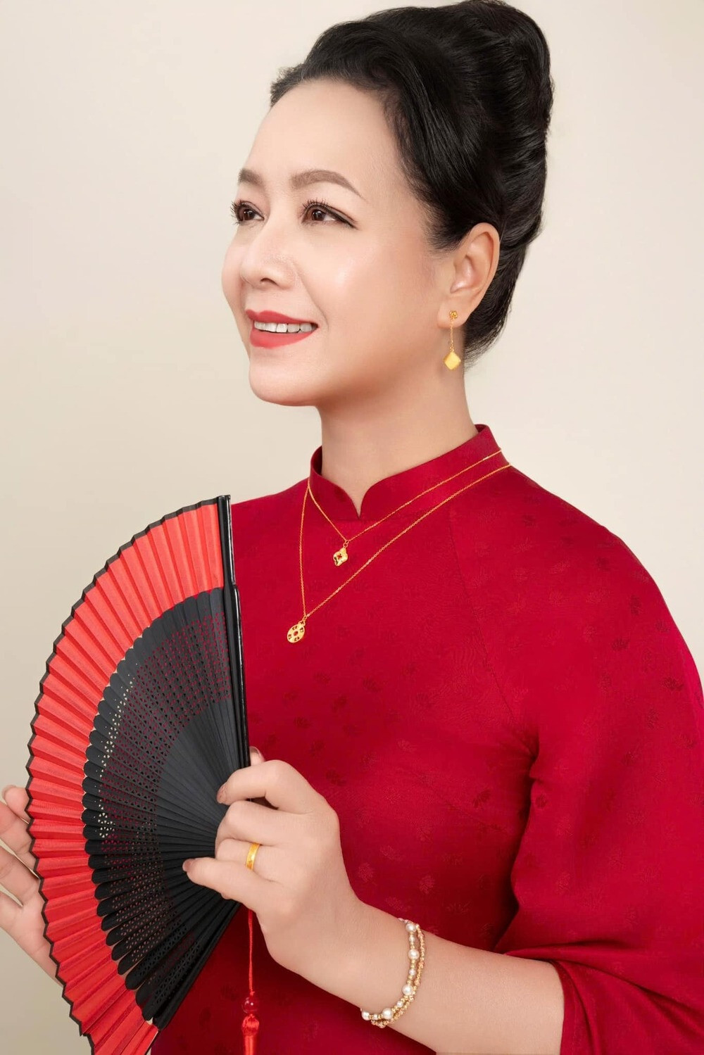 Sao Việt 18/1: Nhật Kim Anh sinh con gái, Cường Đô La được vợ nhổ tóc bạc - 5