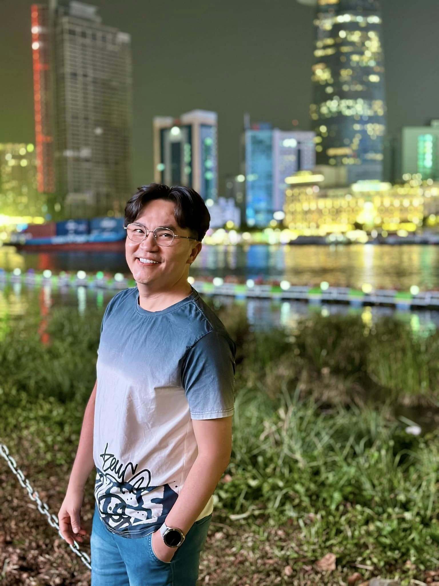 Sao Việt 22/1: Trung Quân mua nhà mới, Ngô Thanh Vân rạng rỡ bên chồng trẻ - 6