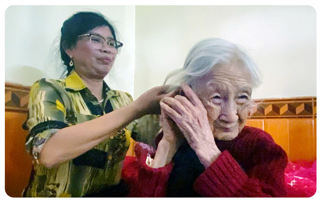 Cặp vợ chồng sống thọ trên 110 tuổi, thích nghe hát chèo mỗi ngày - 4