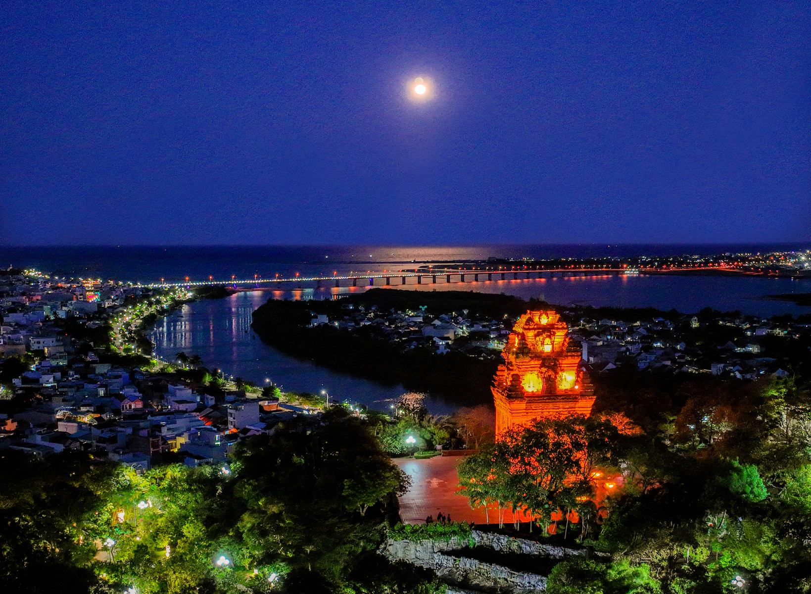 Ngắm vẻ đẹp của tháp Nhạn ở Phú Yên - nơi thờ phụng tiên nữ - 7