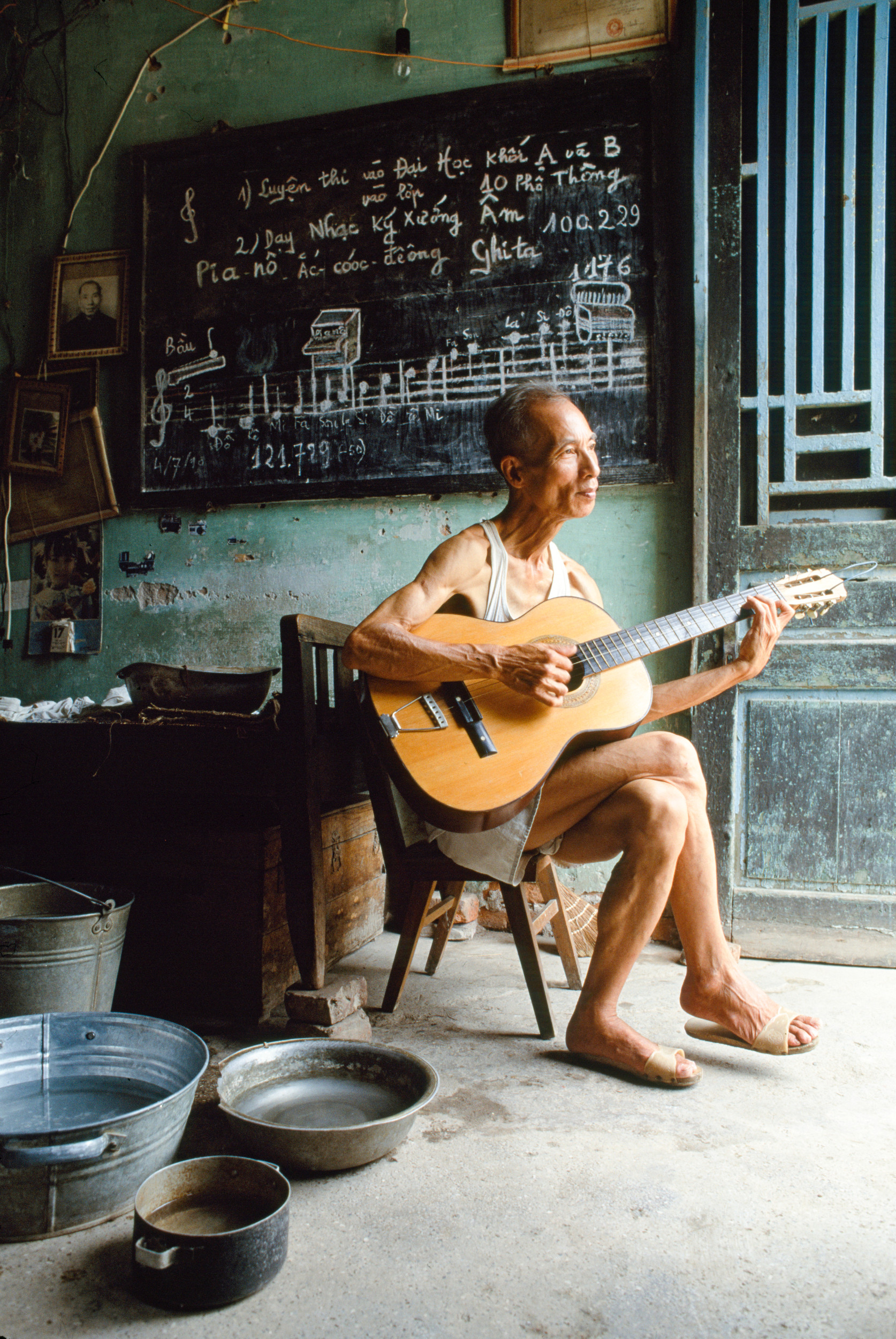 Nhà báo Mỹ Catherine Karnow: Kết nối với Việt Nam bằng tình yêu nhiếp ảnh - 5