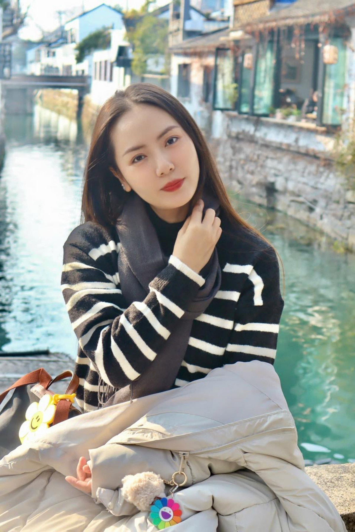 Sao Việt 24/1: Lệ Quyên rạng rỡ bên tình trẻ, Mỹ Tâm làm tiệc kỷ niệm cho bố mẹ - 6