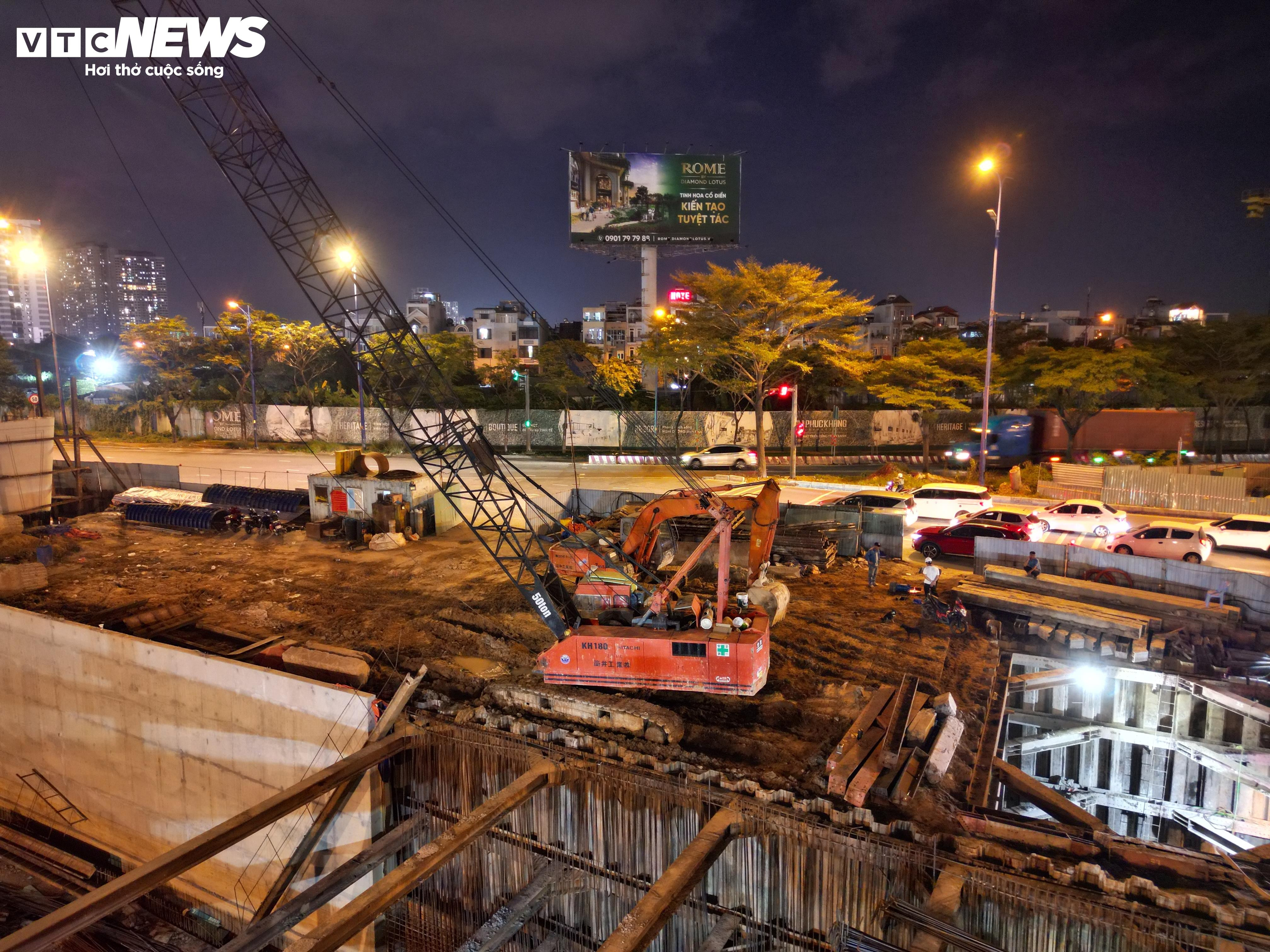 Công nhân thi công xuyên Tết ở dự án trọng điểm của TP.HCM - 15