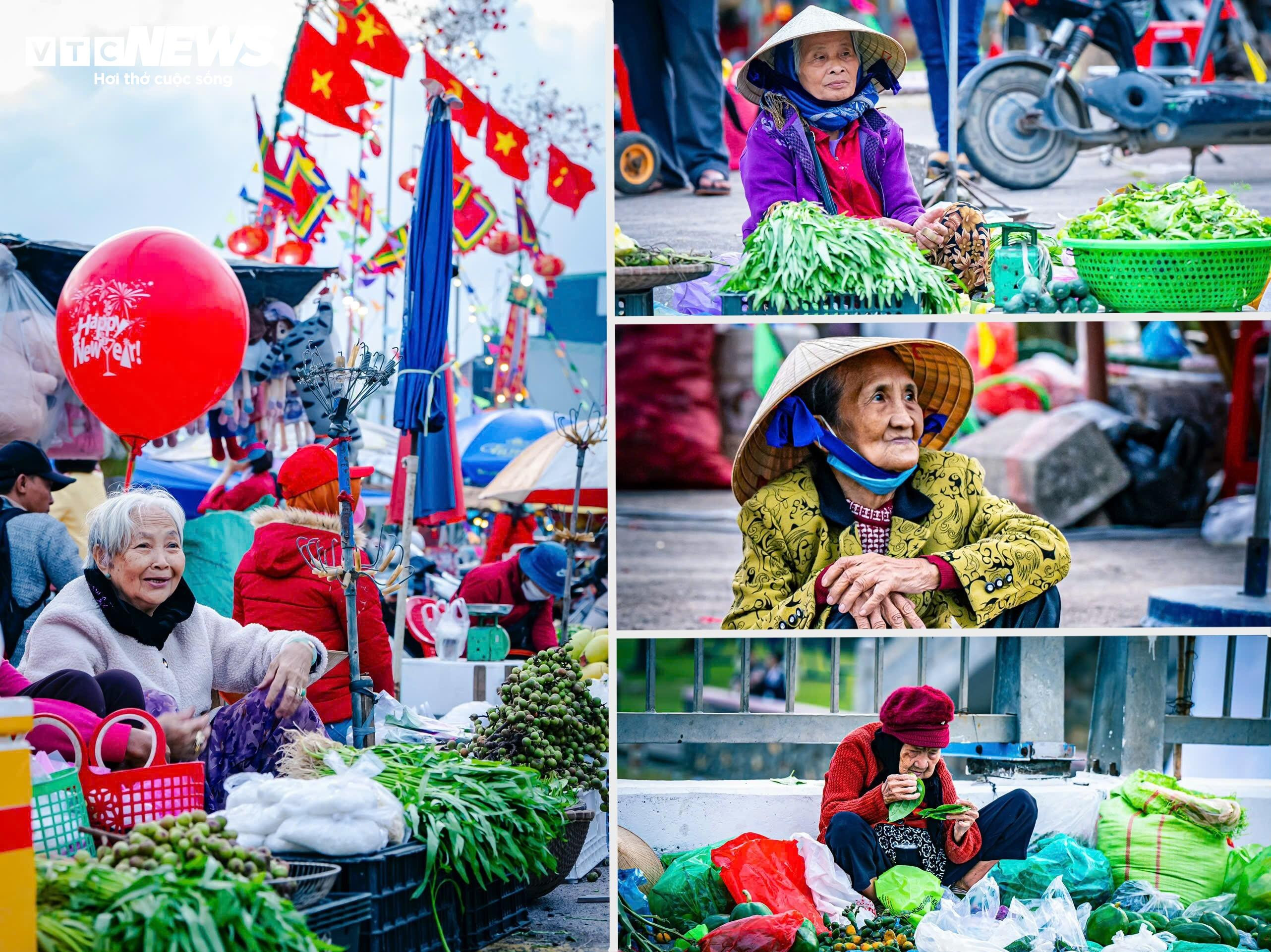 Chợ gần 300 tuổi tại Bình Định, mỗi năm họp 1 lần để cầu lộc, không cần lỗ lãi - 11