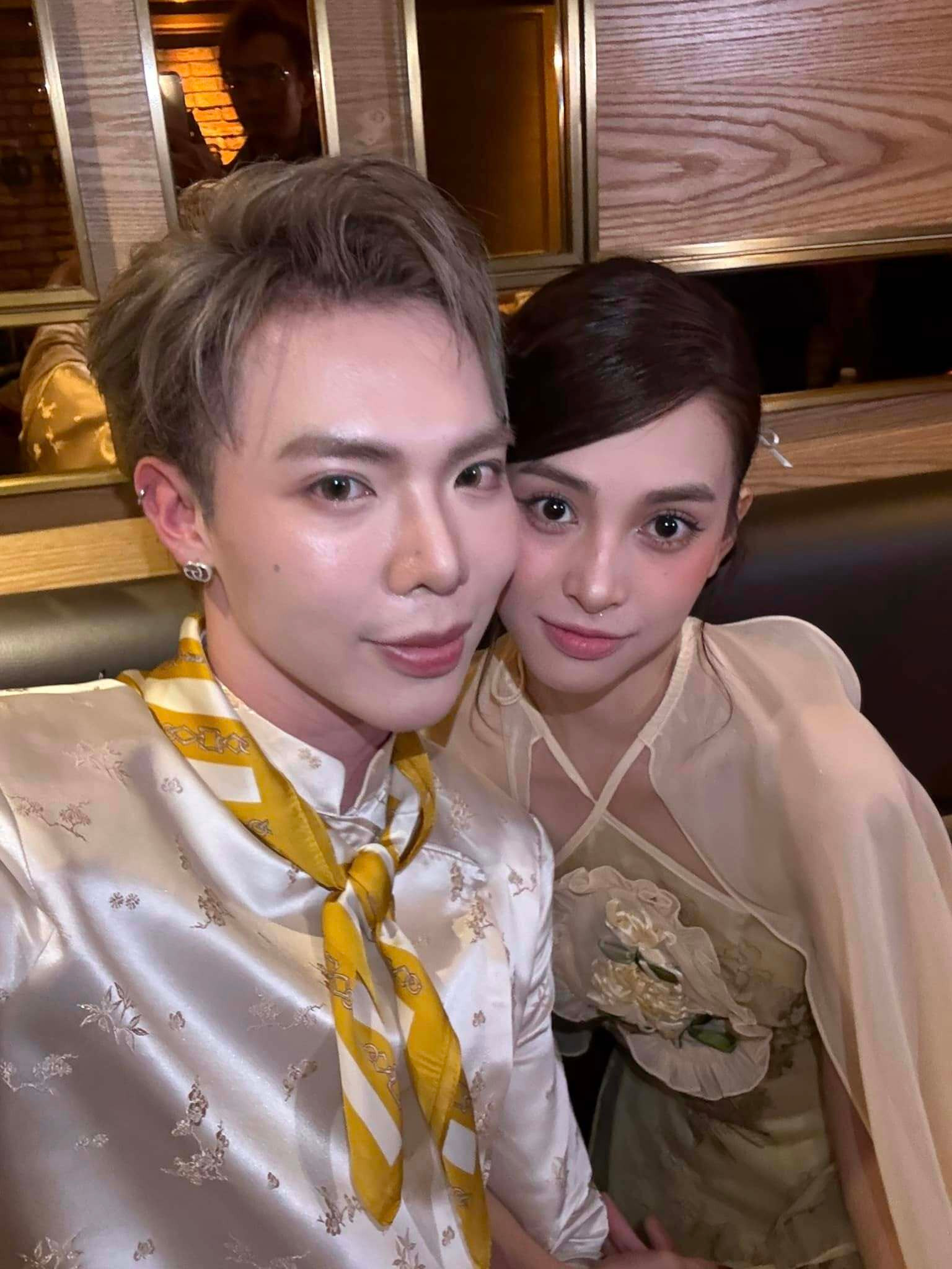 Sao Việt 3/2: Cường Đô La đăng ảnh với mẹ, vợ chồng Minh Hằng vi vu ở Hong Kong - 11