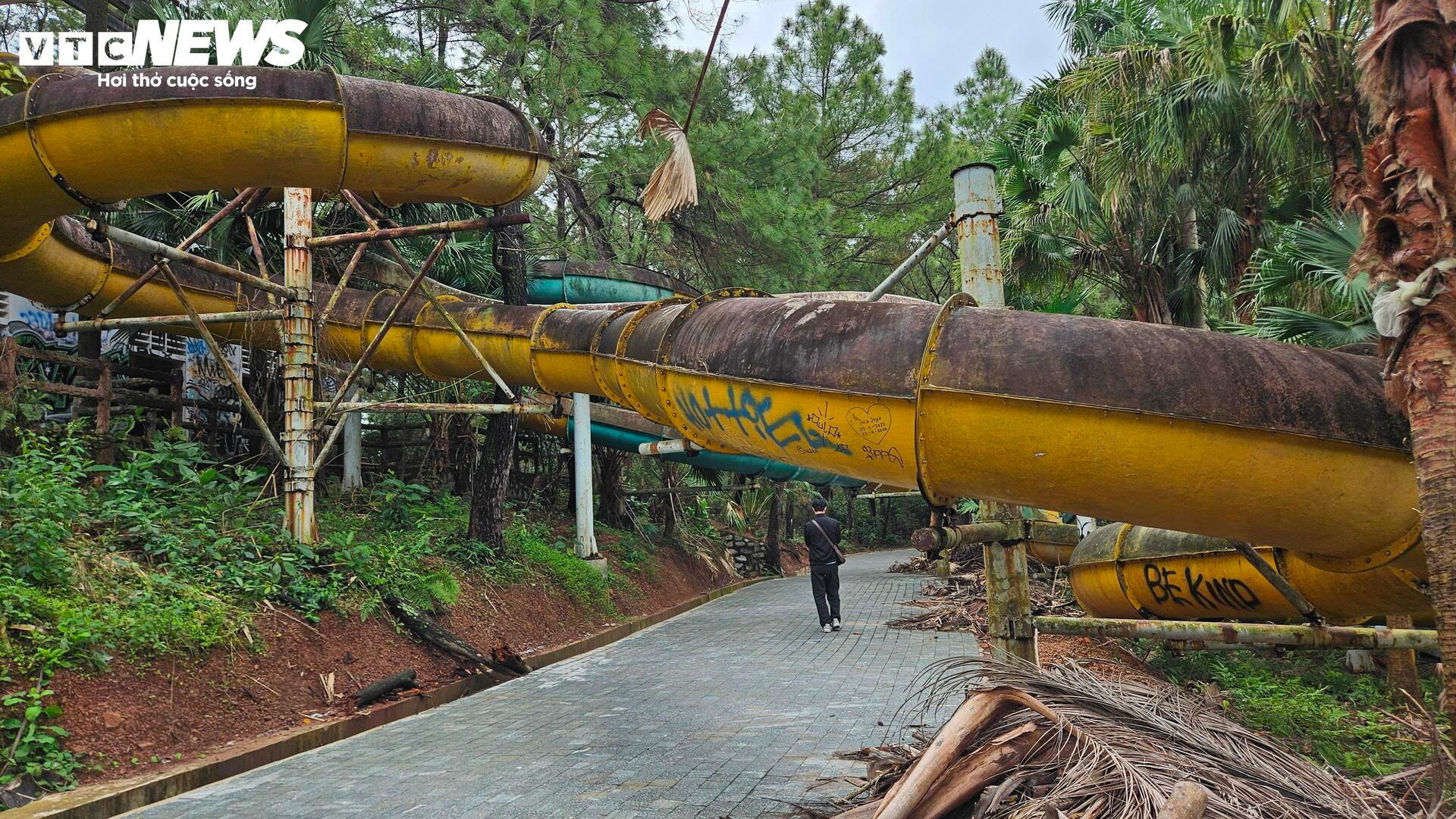 Công viên ma mị ở Huế từng lên báo Mỹ ra sao sau khi chi 20 tỷ đồng chỉnh trang? - 10