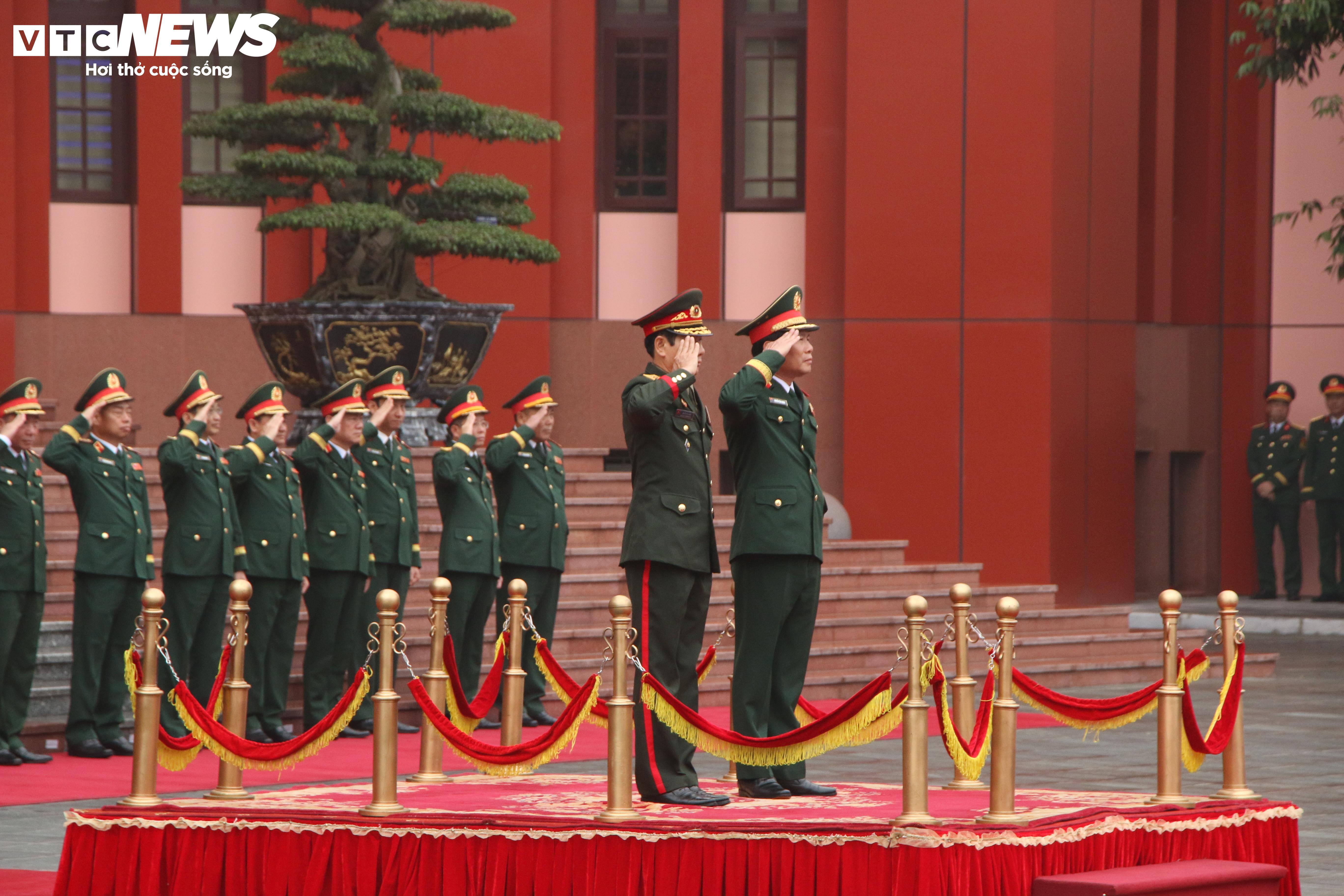 Tân Tổng tham mưu trưởng Quân đội Nhân dân Lào thăm chính thức Việt Nam - 3