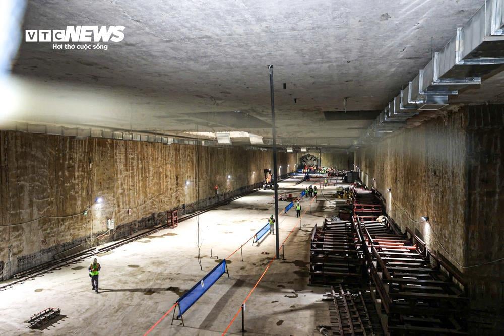 Robot 'Thần tốc' đào hầm tuyến metro Nhổn - ga Hà Nội đến ga Cát Linh - 1