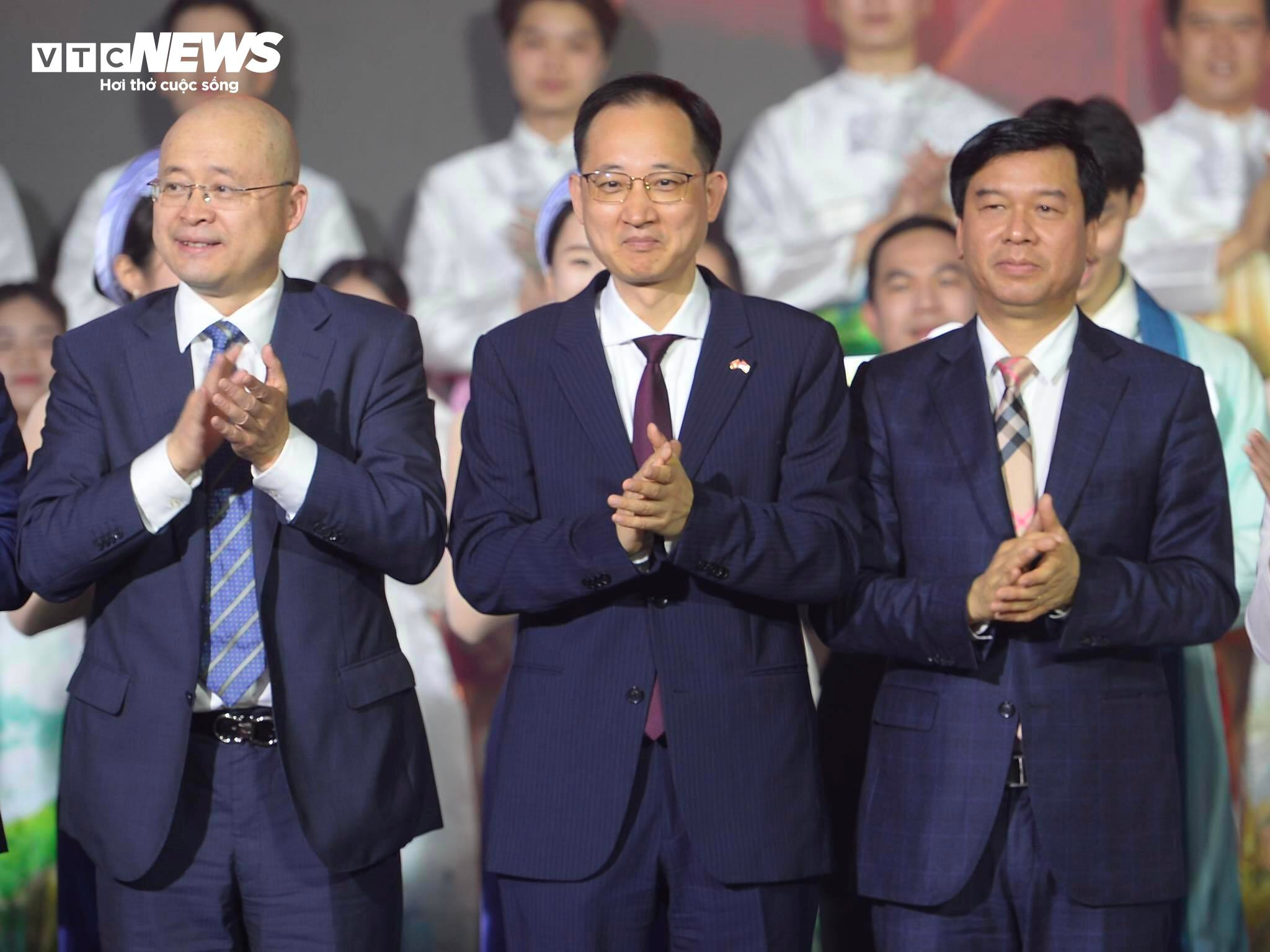 Toàn cảnh chương trình gặp gỡ, giao lưu truyền thông Việt Nam - Trung Quốc - 3