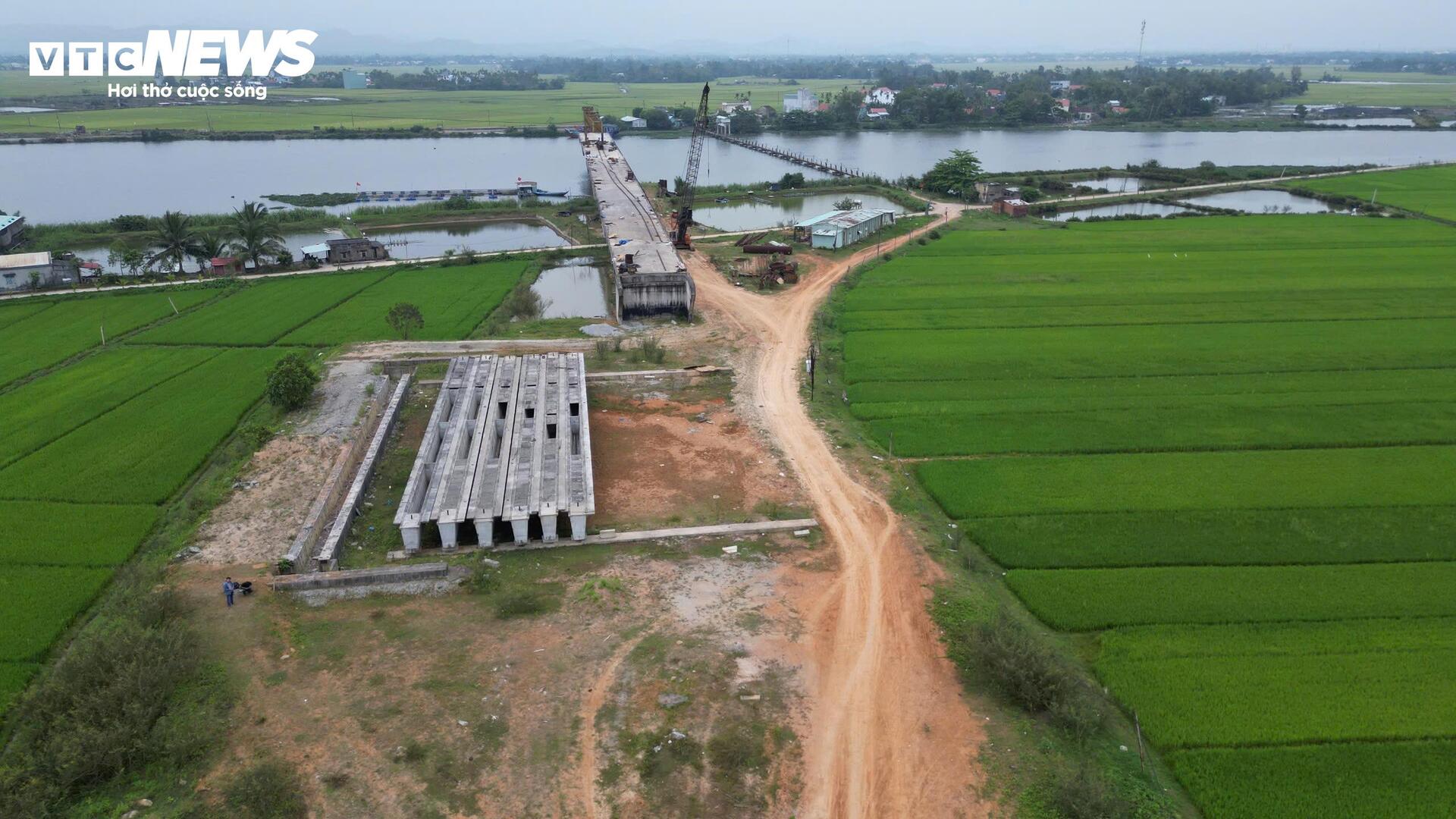 2 cây cầu hàng trăm tỷ khởi công đã lâu, dân 'dài cổ' chờ ngày khánh thành - 9
