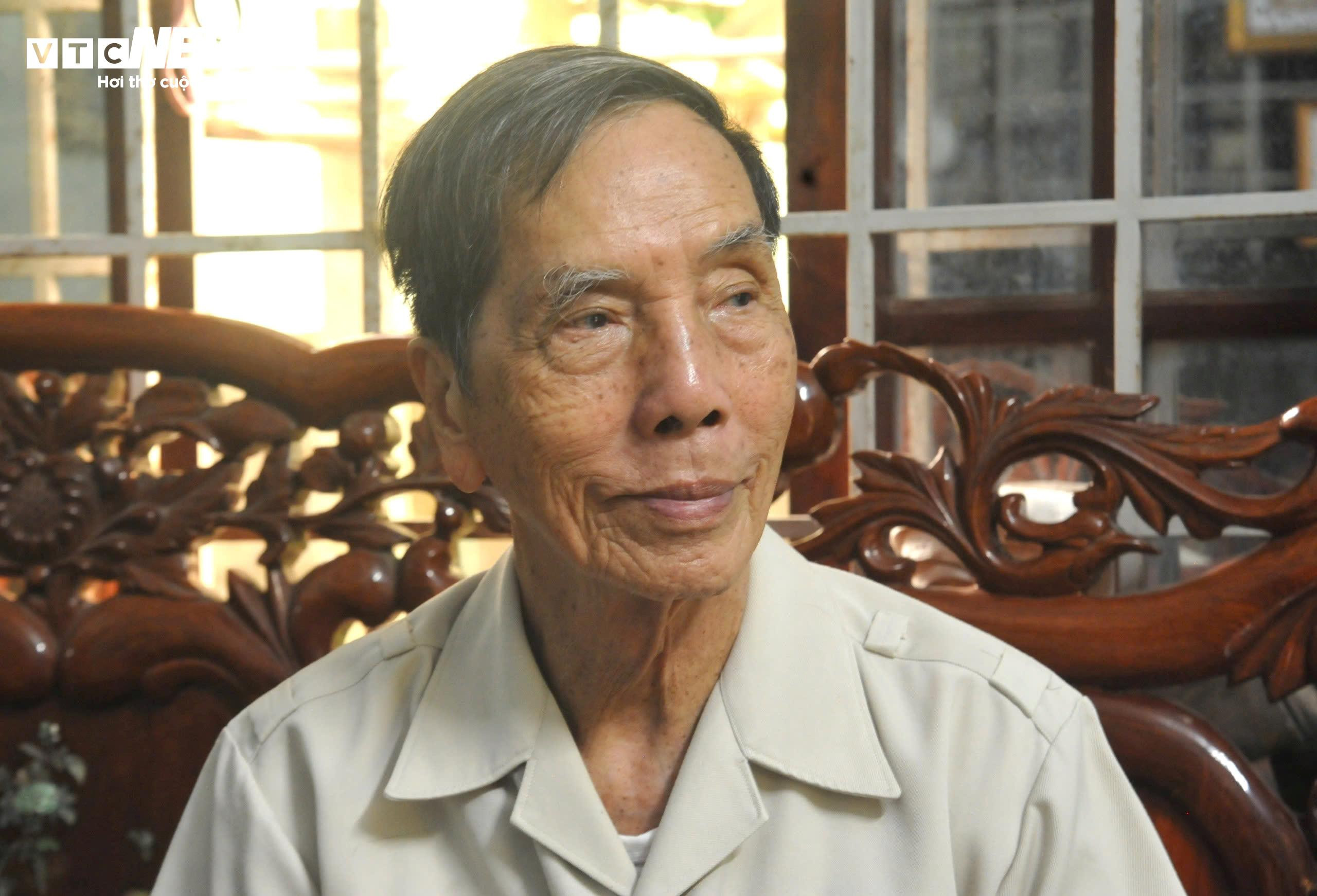 Những đường chỉ may cờ mang 'khát vọng thống nhất' nơi giới tuyến Hiền Lương - 2