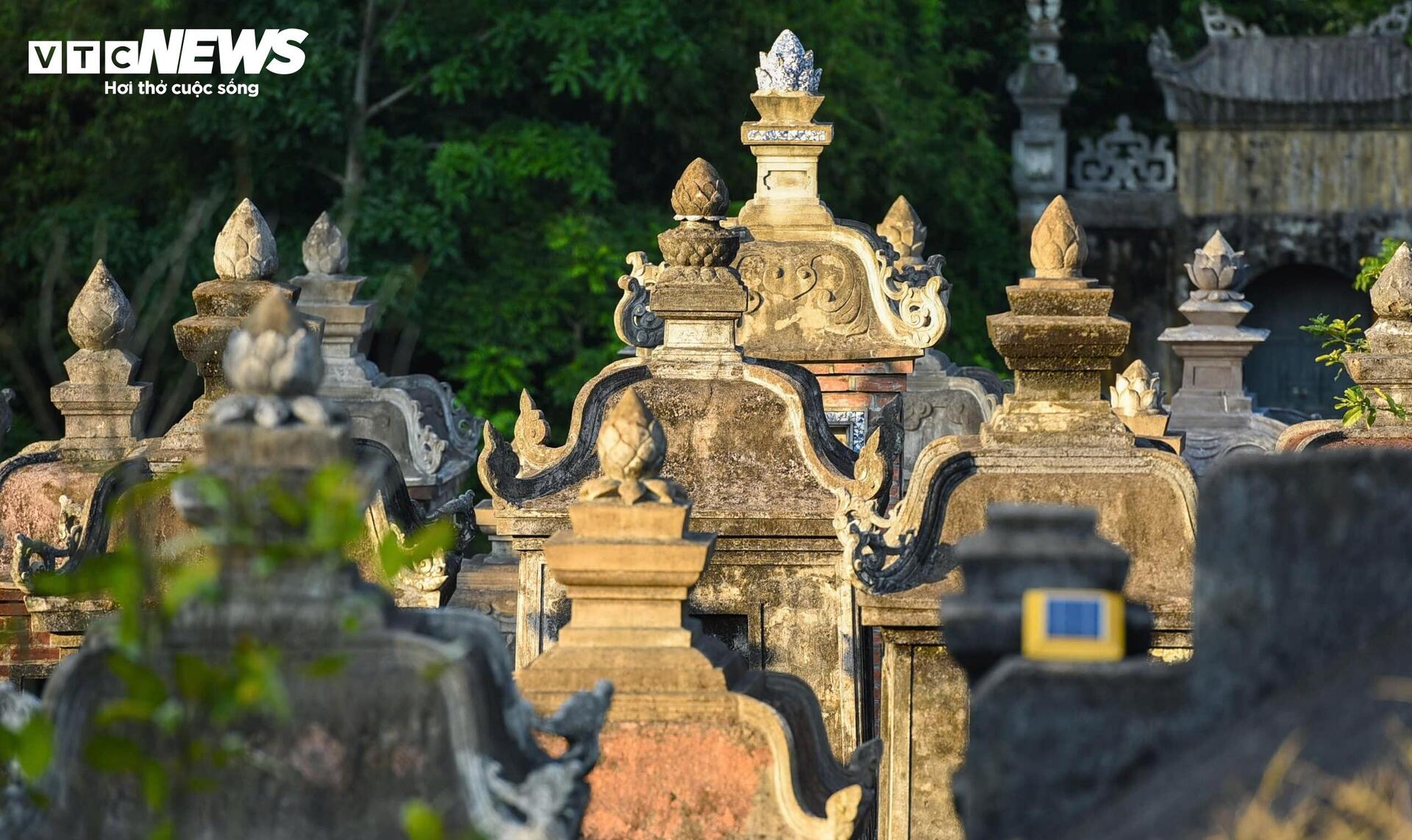 Chiêm ngưỡng ngôi chùa cổ vùng Kinh Bắc có vườn tháp lớn nhất Việt Nam - 10