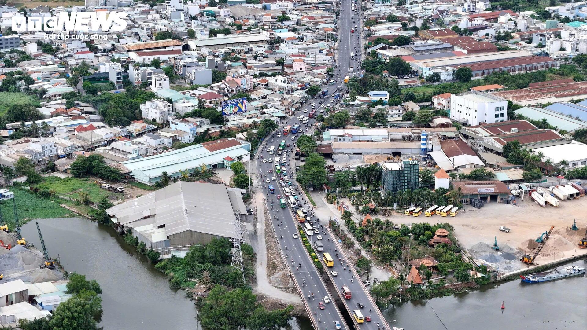 Cửa ngõ TP.HCM thông thoáng trong ngày cuối nghỉ lễ - 1