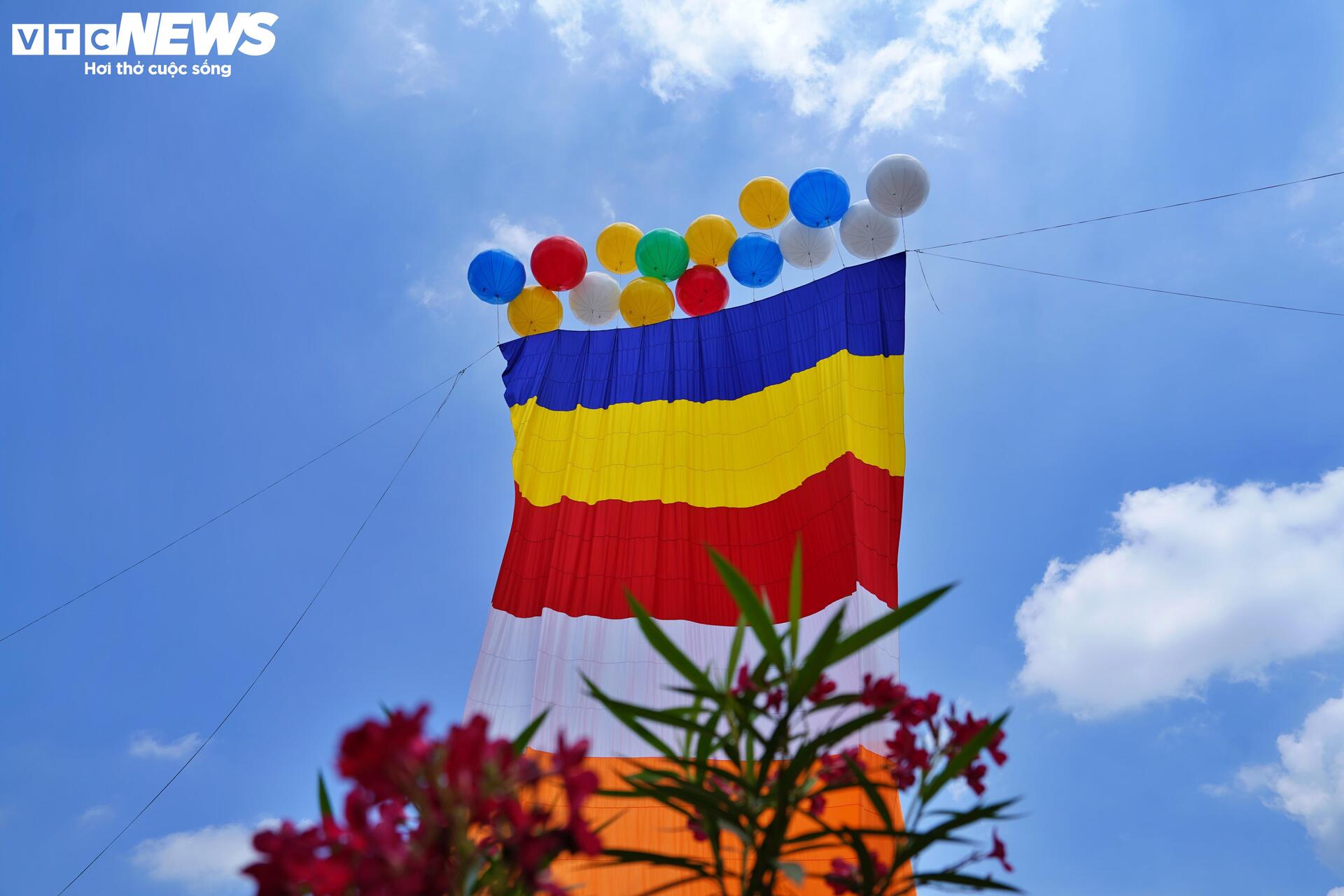 Lễ thượng cờ Phật giáo tại đại lễ Vesak 2025 - 9