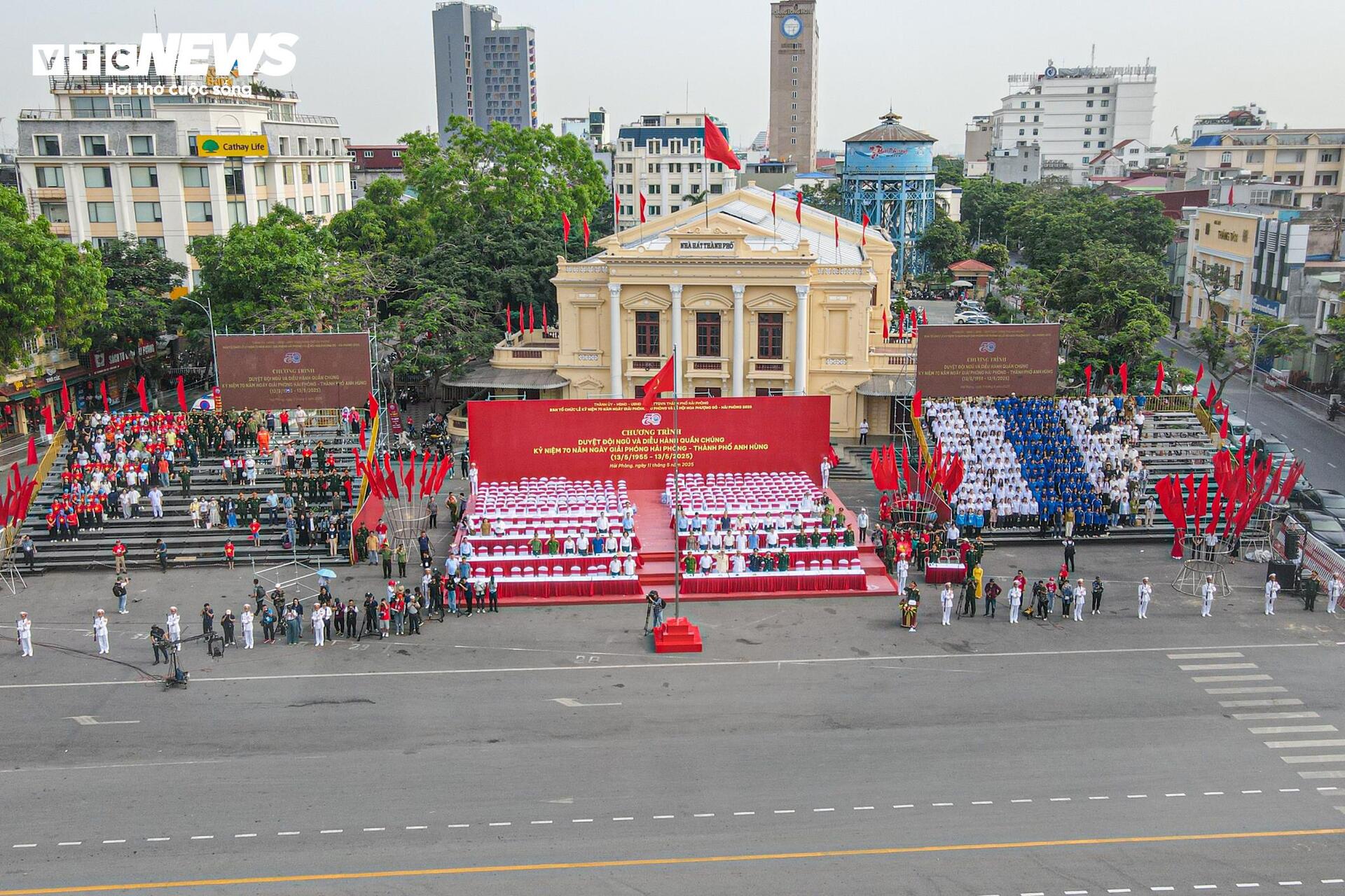 Hơn 3.000 người tham gia tổng duyệt diễu binh, diễu hành tại trung tâm Hải Phòng - 1