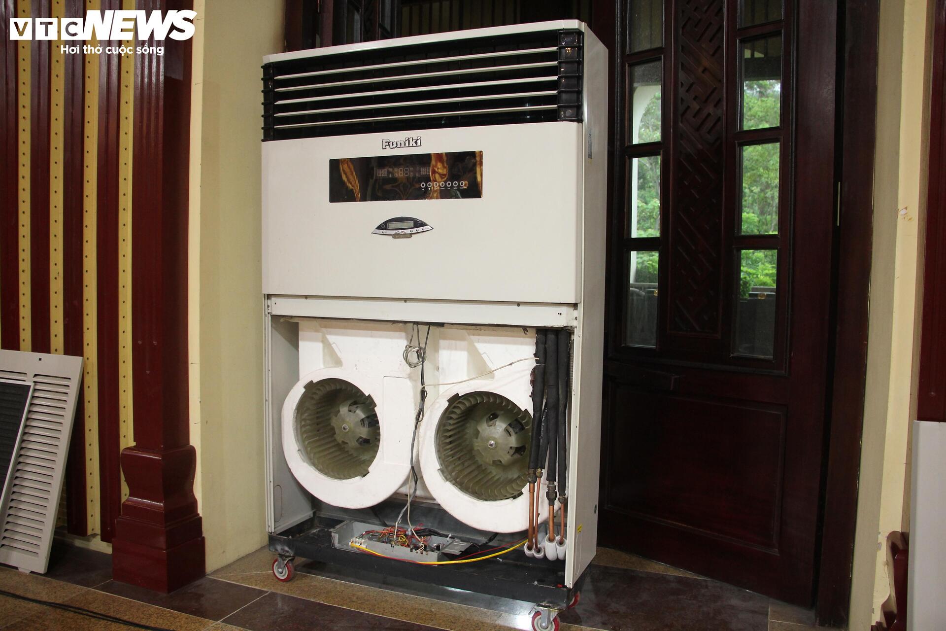 Cung Trúc Lâm Yên Tử trước giờ cung rước, chiêm bái xá lợi Phật - 20