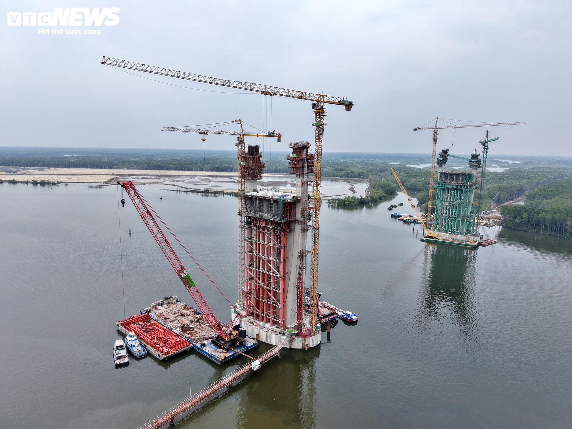 Aussehen der Brücke mit der längsten Hauptspannweite in Südostasien nach fast 2 Jahren Bauzeit - 8