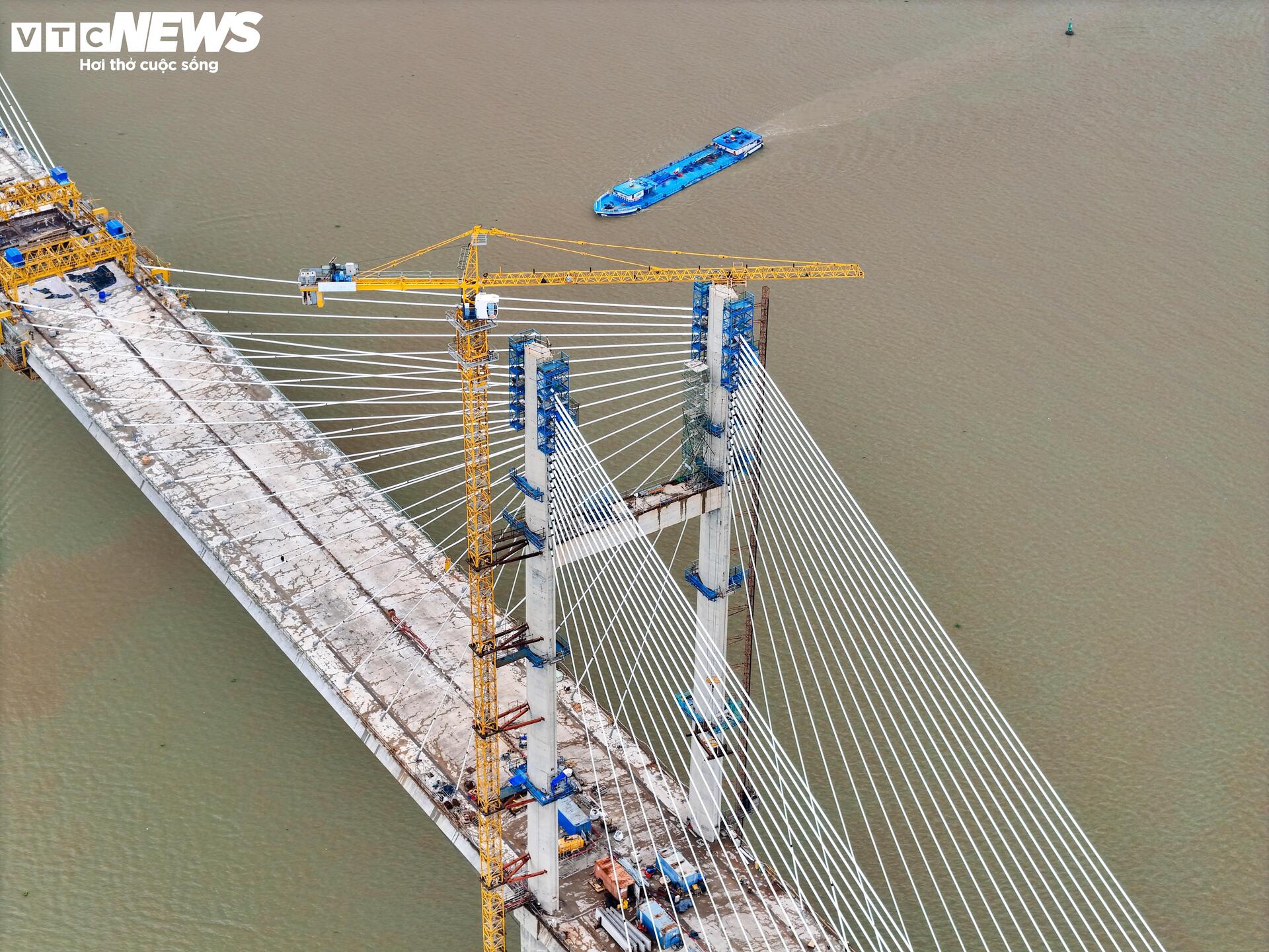Diện mạo hai cầu dây văng tĩnh không cao nhất Việt Nam sau 10 năm khởi công - 7