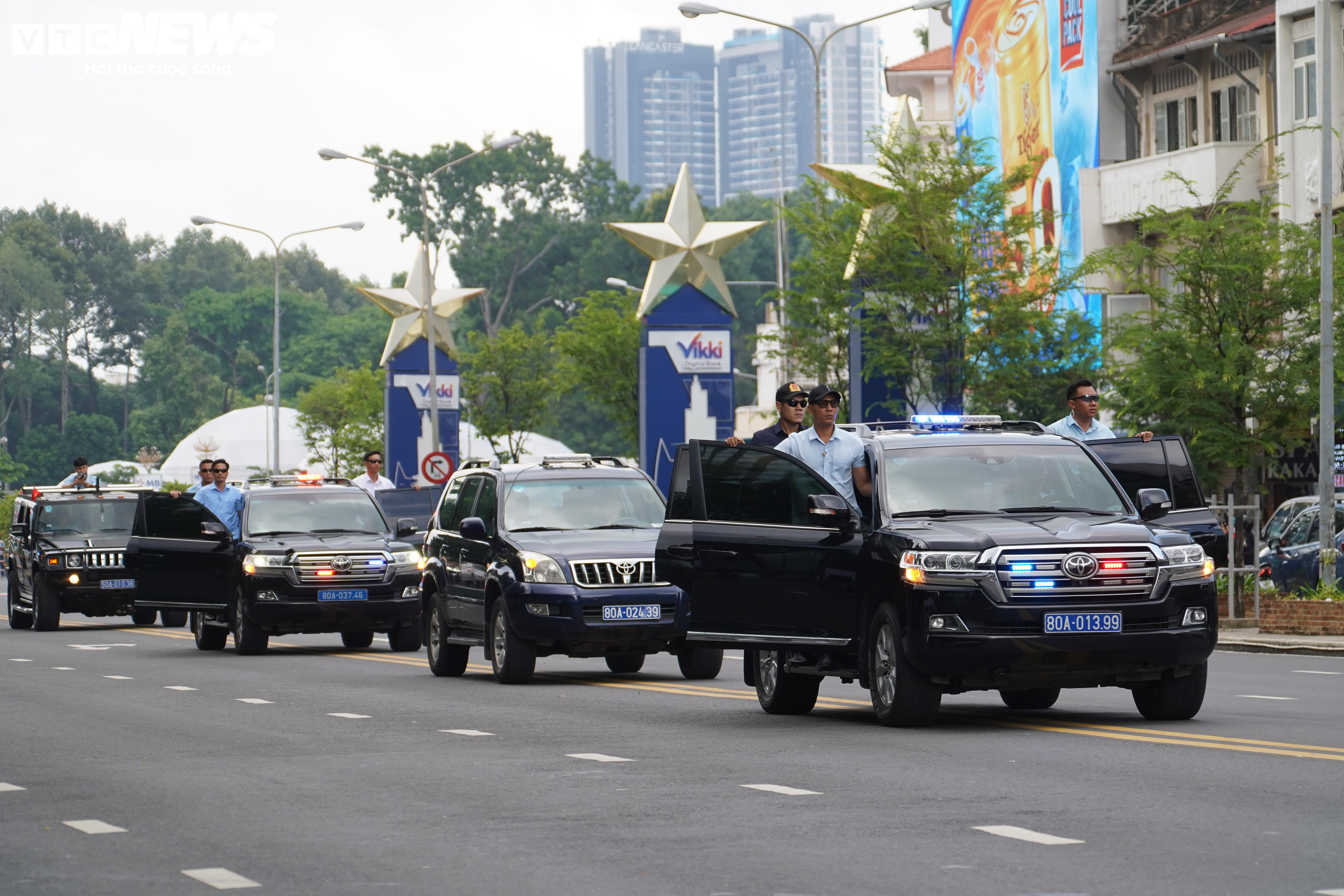 Xem diễn tập tình huống bảo vệ nguyên thủ - 4