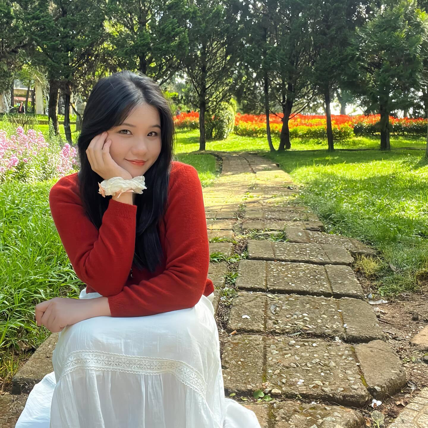 Mỹ nhân gen Z hút triệu view với cảnh vác tải cám phăng phăng nuôi 200 con lợn - 13