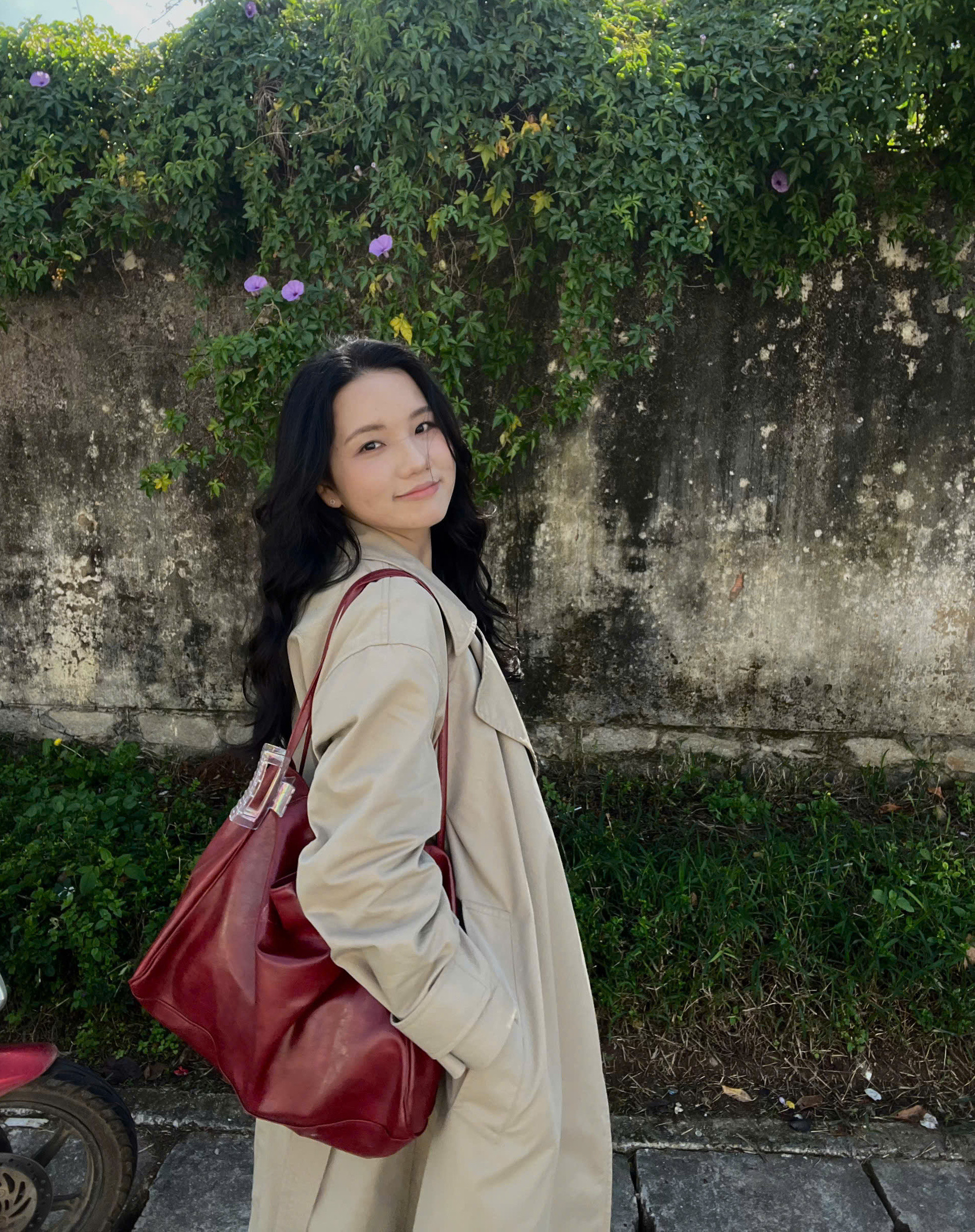 Mỹ nhân gen Z hút triệu view với cảnh vác tải cám phăng phăng nuôi 200 con lợn - 10