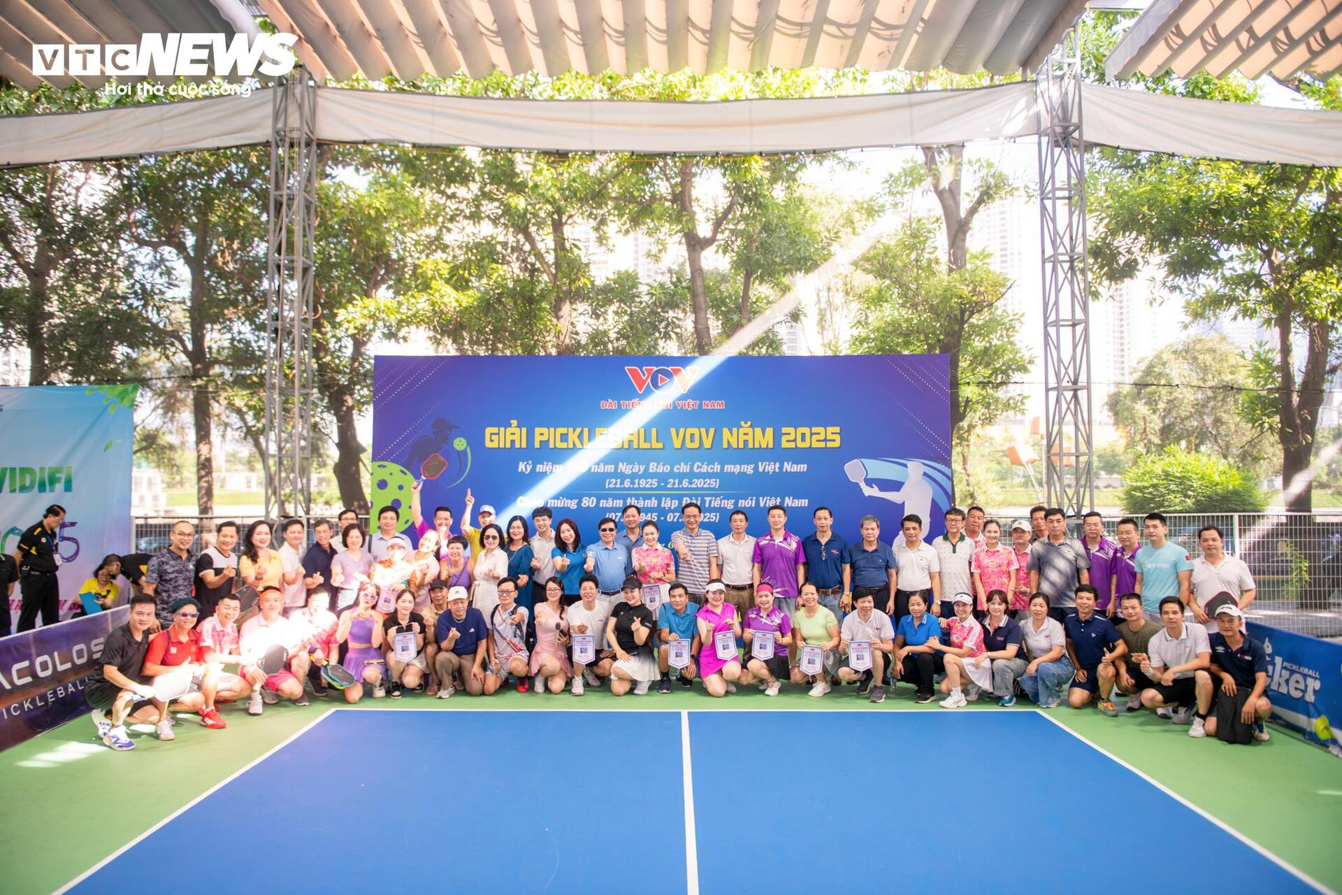 Hơn 70 vận động viên tranh tài giải Pickleball VOV năm 2025 - 1