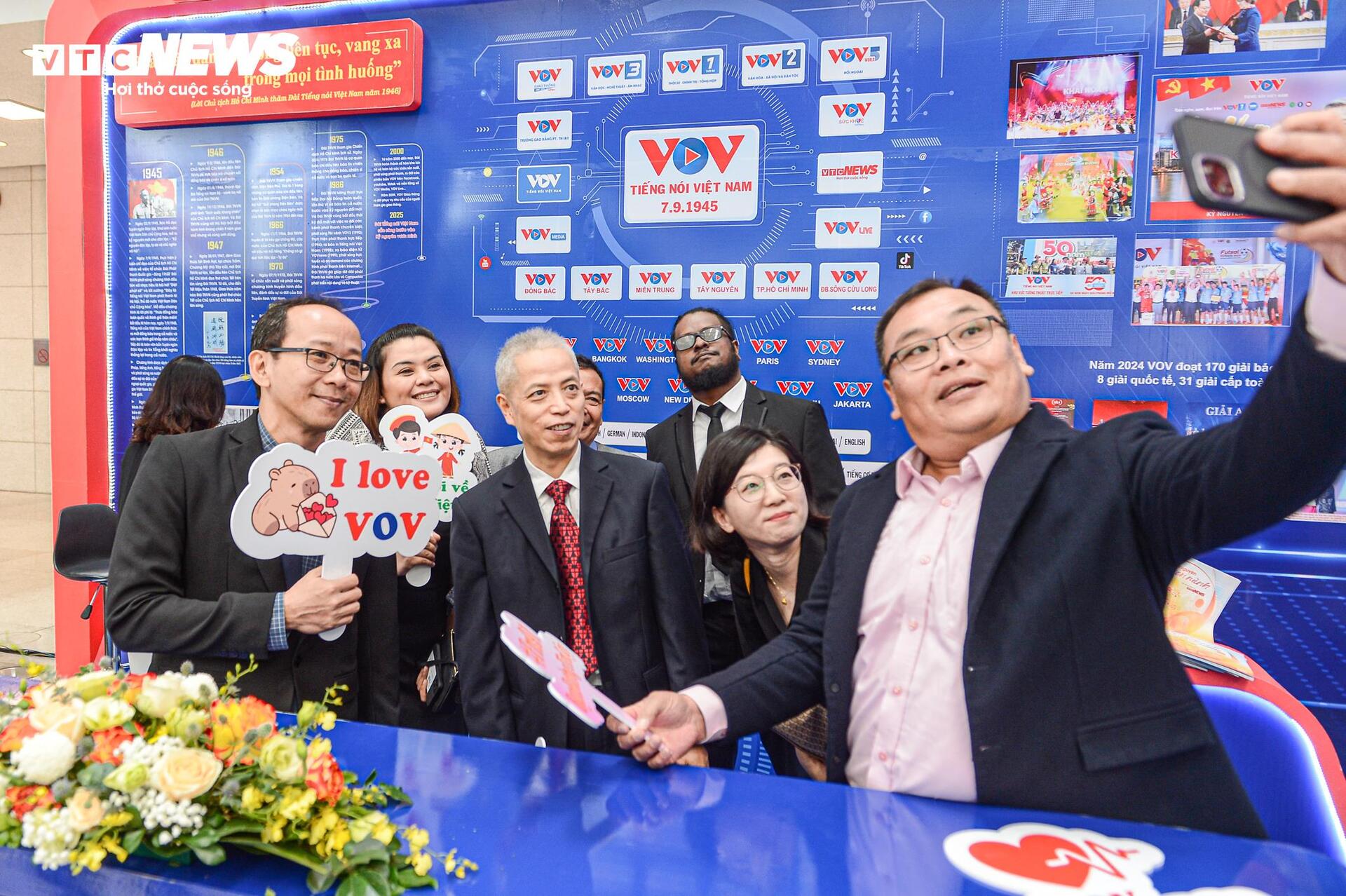 Toàn cảnh lễ khai mạc Hội Báo toàn quốc 2025 - 16