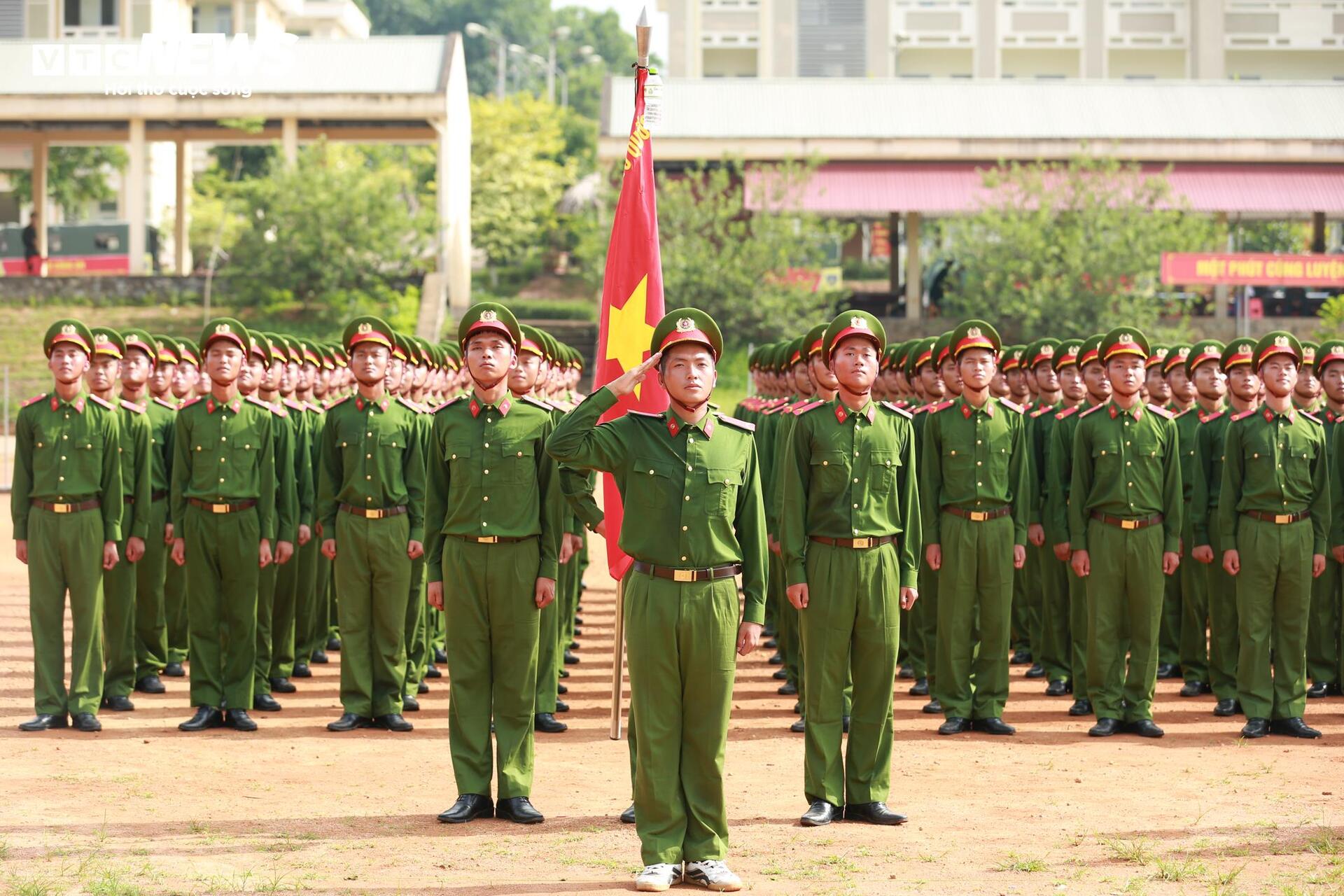 Chiến sĩ luyện tập dưới nắng lửa, chuẩn bị diễu binh Quốc khánh 2/9 - 5