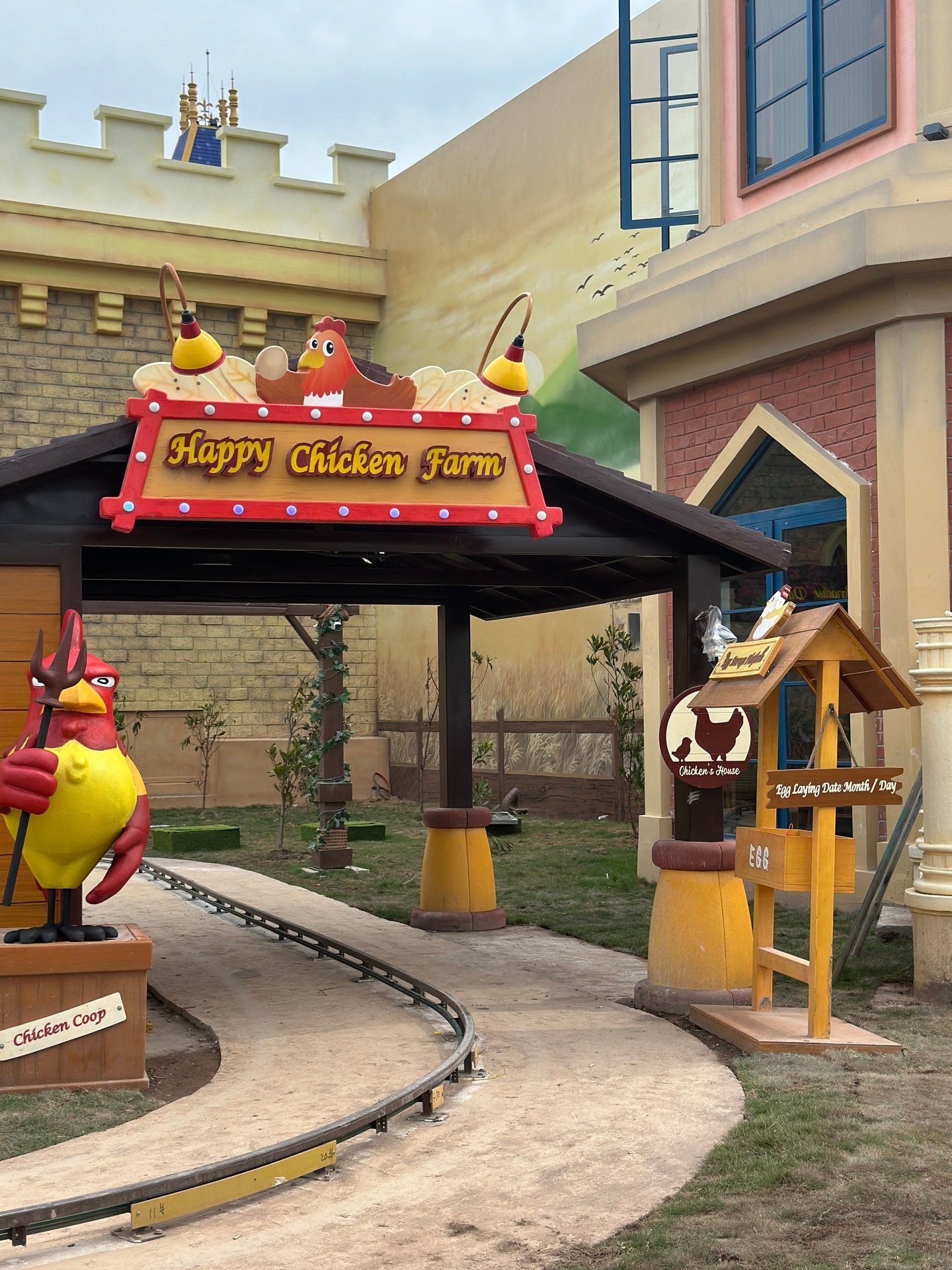 Descubra el parque de atracciones y zoológico más grande del norte en Hai Phong - 19