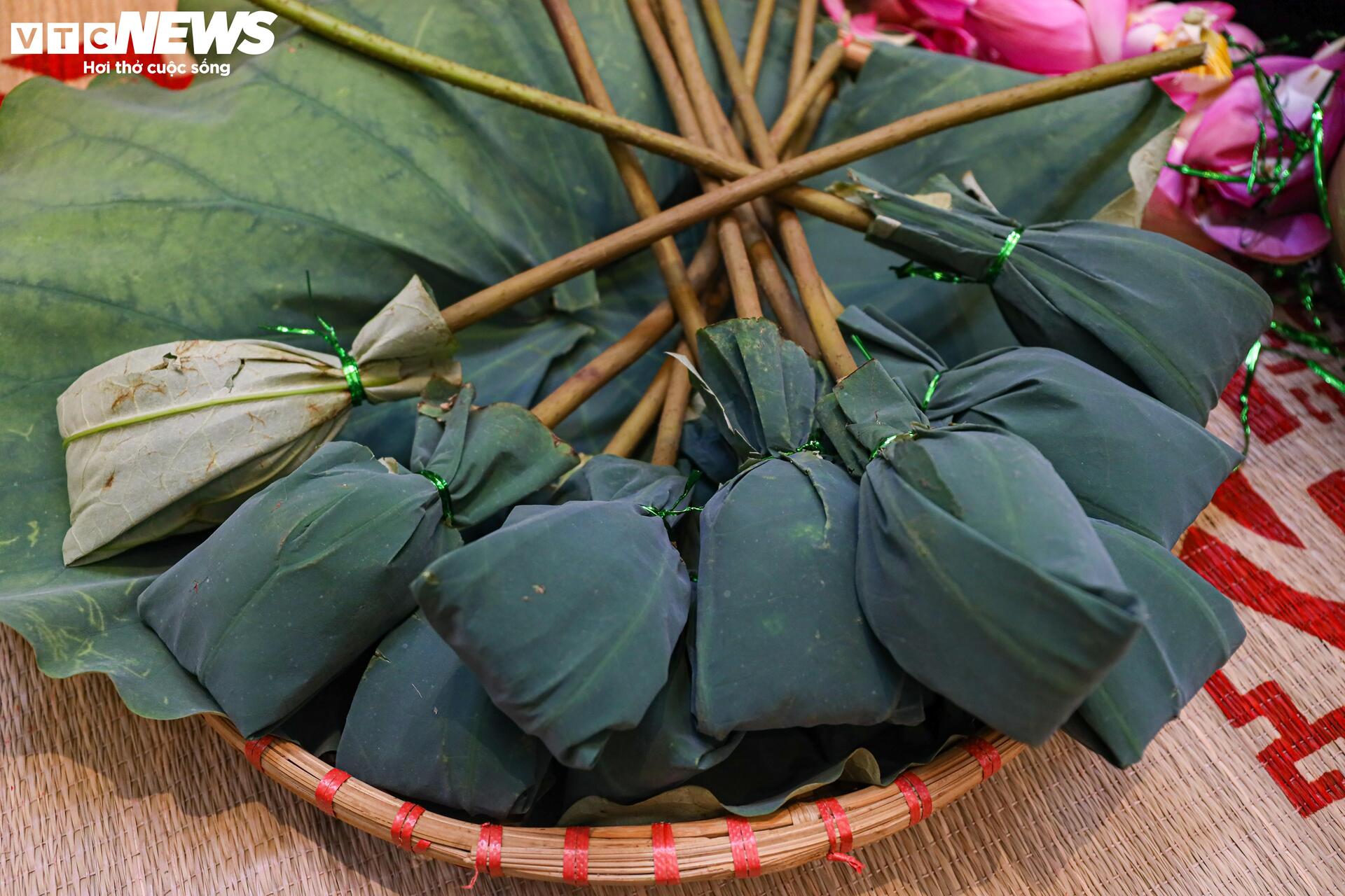 តើតម្លៃពិសេសបំផុតហាណូយដែលមានតម្លៃជាងលានដុង/ ការចំណាយតាមវិធីណា? - ទី