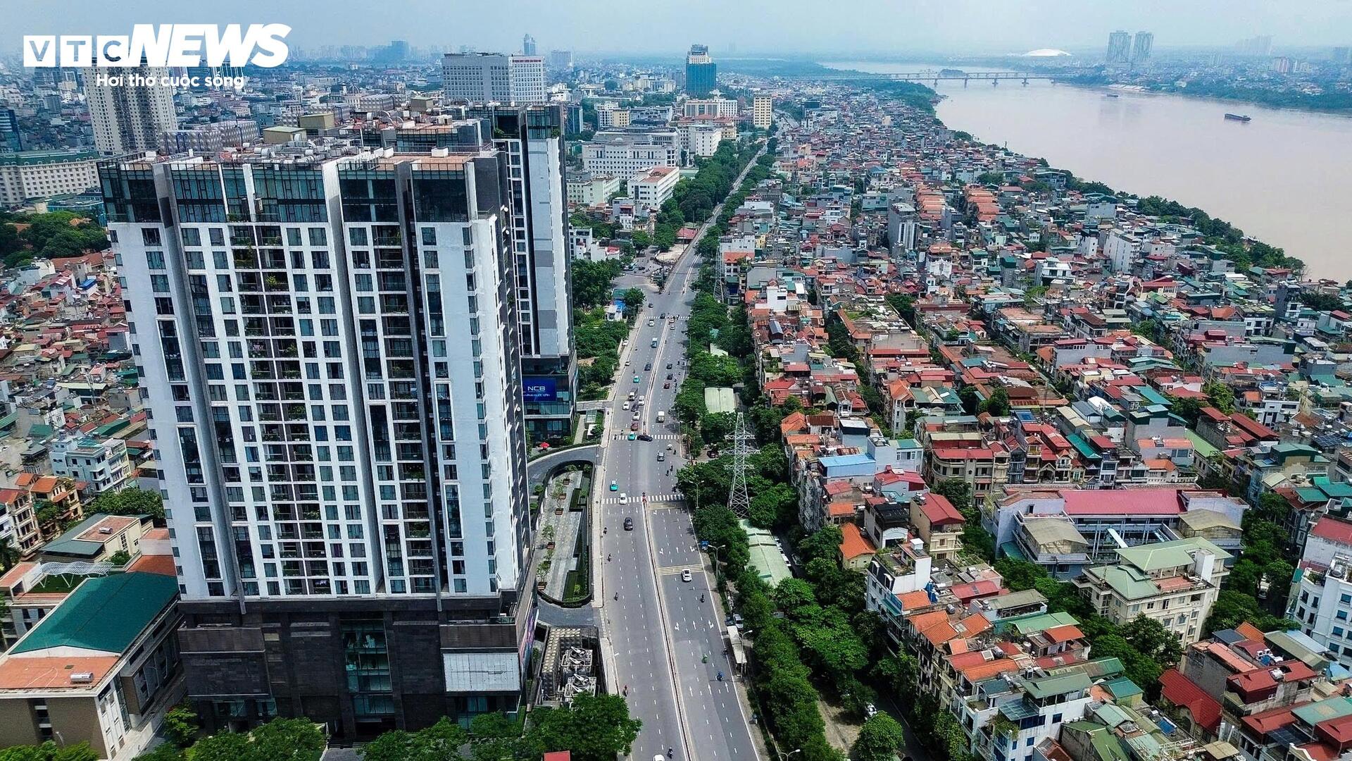 Cận cảnh tuyến đường Vành đai 1 cấm xe máy xăng từ tháng 7/2026 - 16