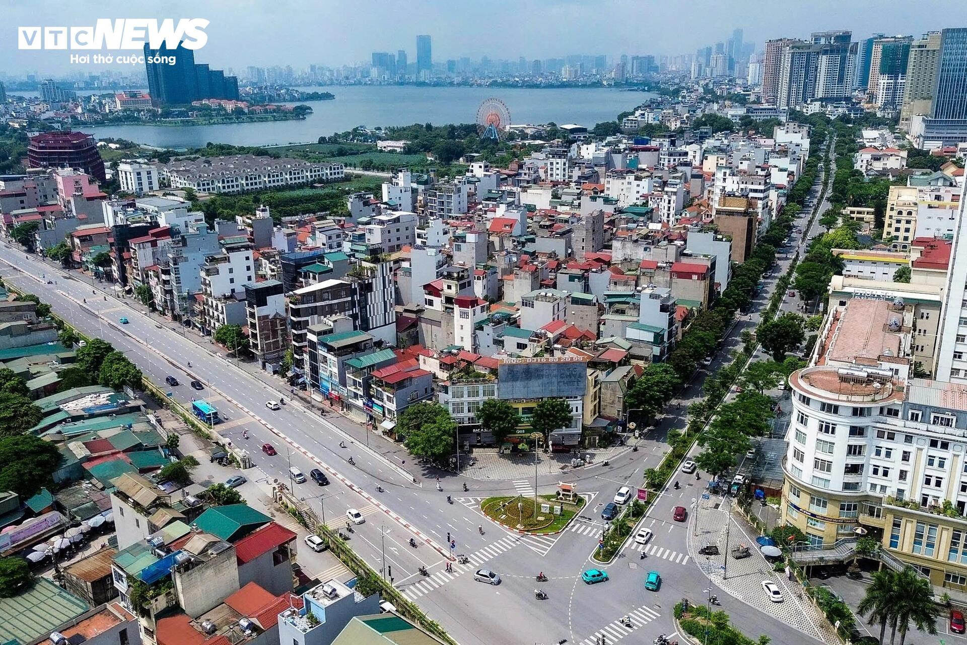 Cận cảnh tuyến đường Vành đai 1 cấm xe máy xăng từ tháng 7/2026 - 6