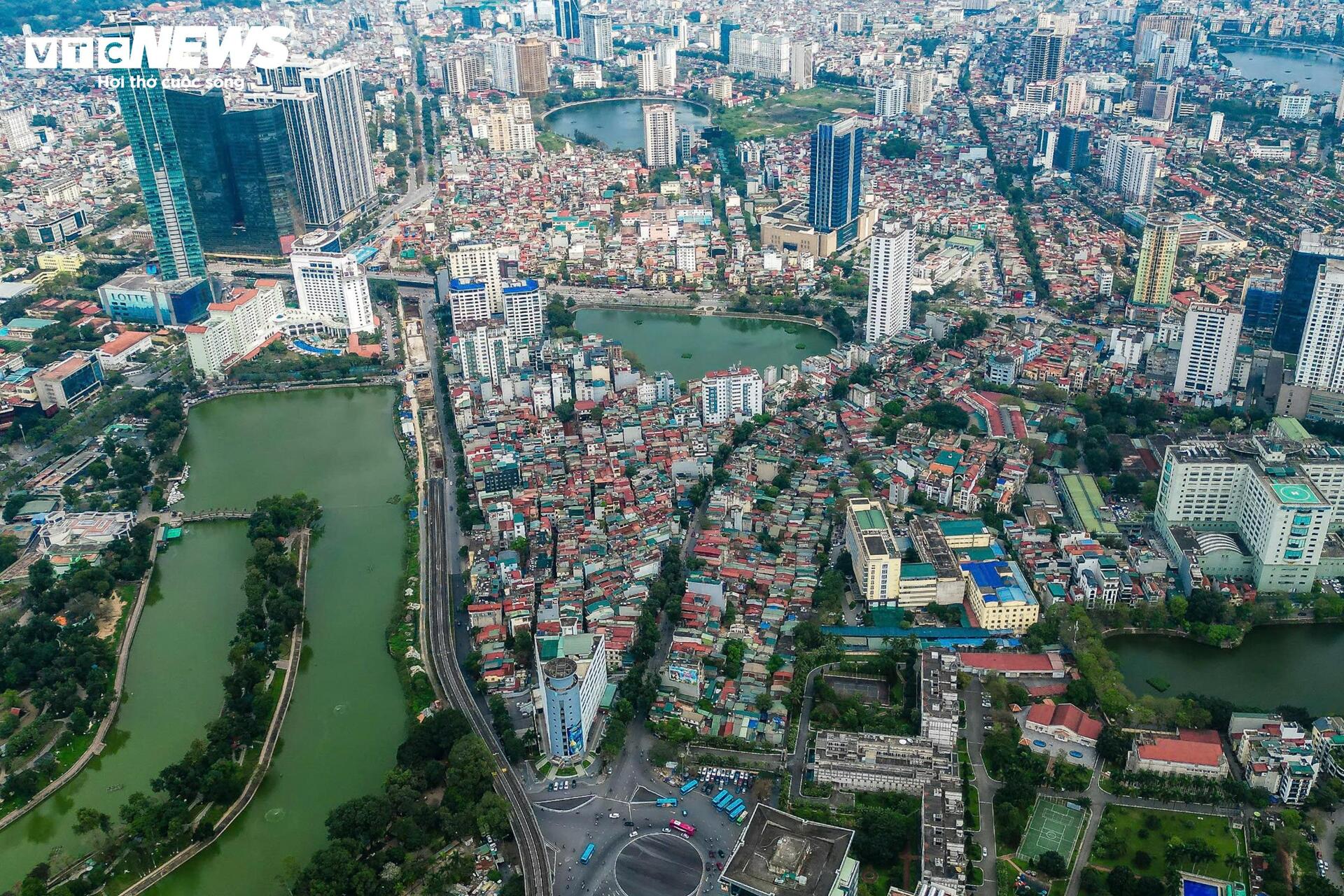 Cận cảnh tuyến đường Vành đai 1 cấm xe máy xăng từ tháng 7/2026 - 10