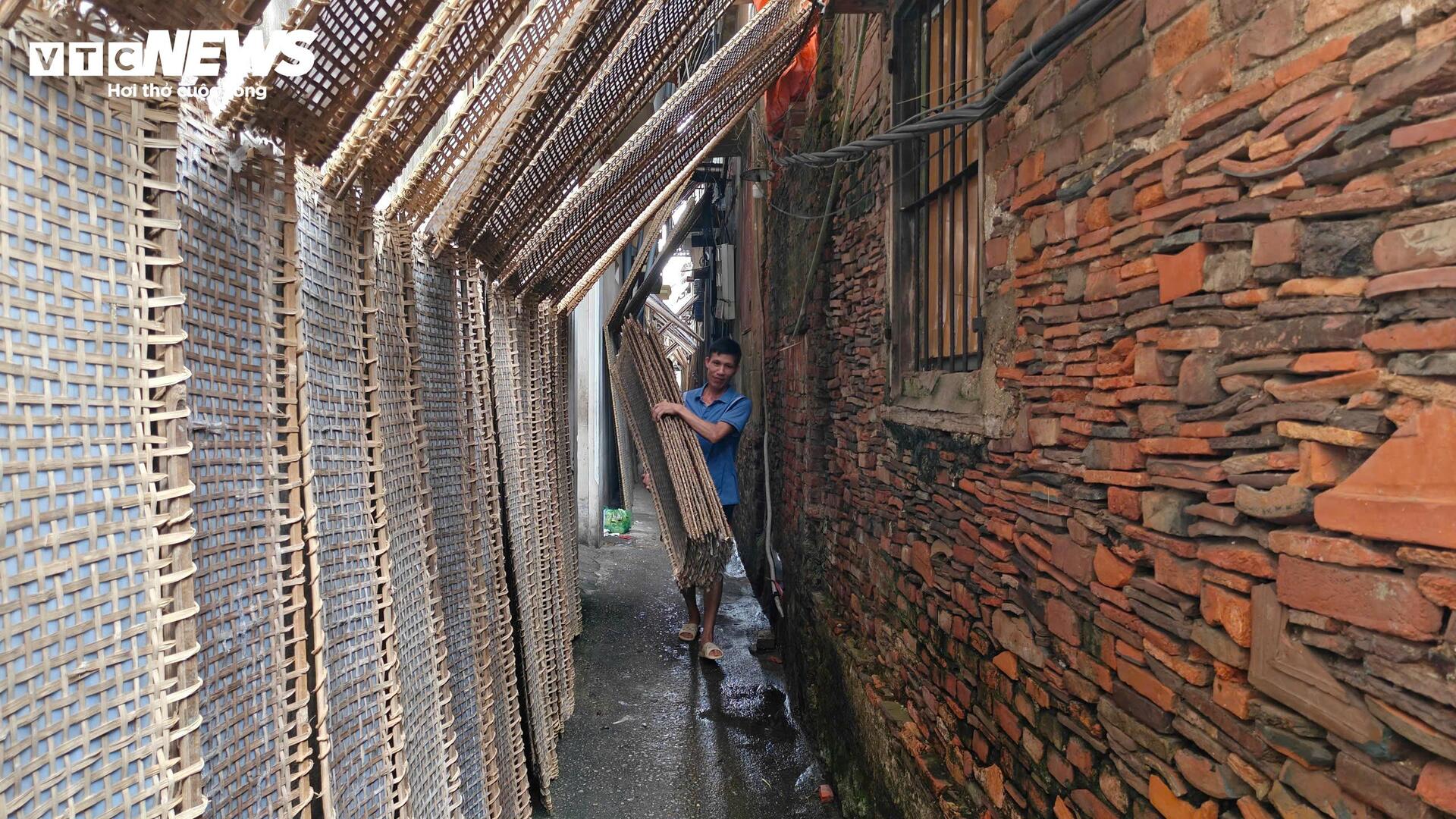 Khám phá nghề truyền thống bánh đa nem Thổ Hà ở Bắc Ninh - 4