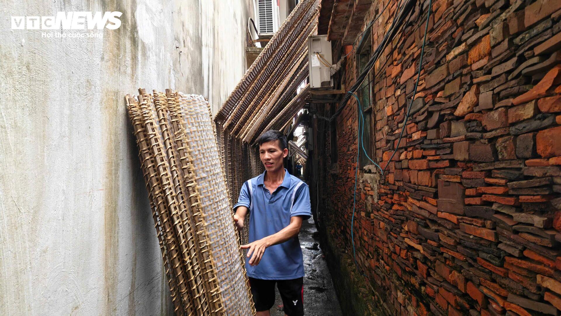 Khám phá nghề truyền thống bánh đa nem Thổ Hà ở Bắc Ninh - 5