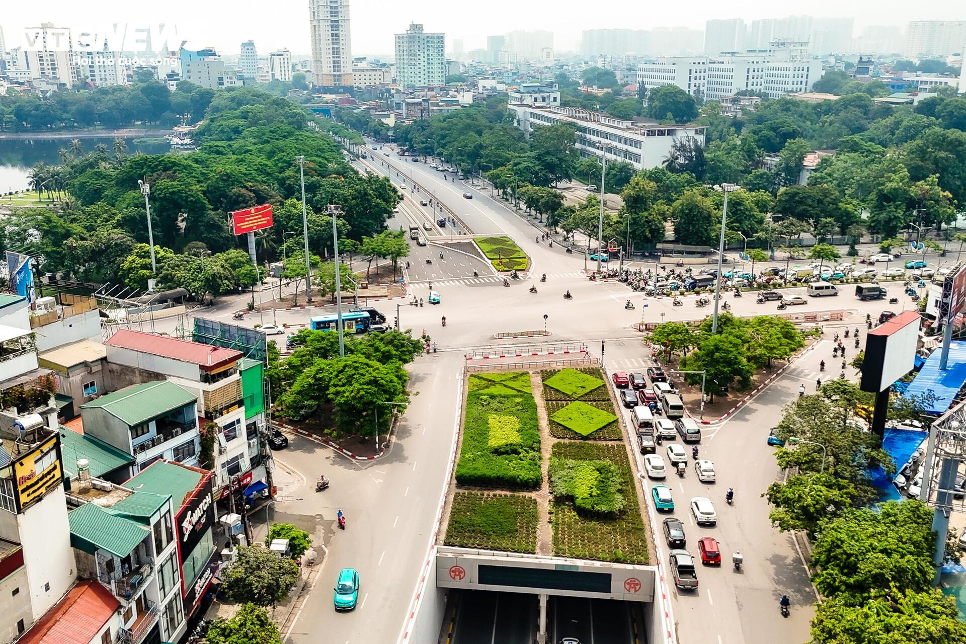 Hiện trạng 4 vị trí dự kiến làm bãi đỗ, trạm sạc xe điện ở Hà Nội - 9